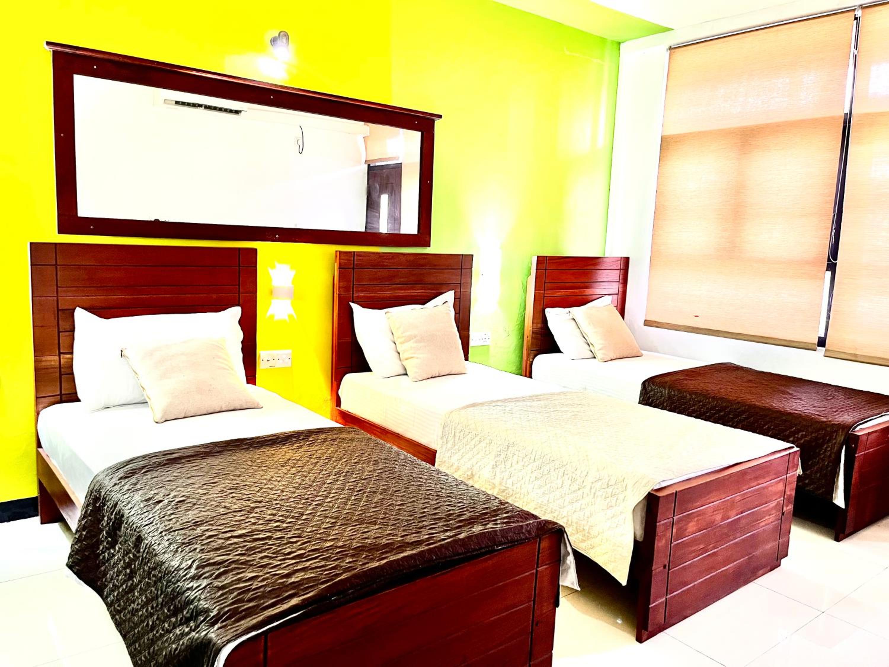 Deluxe Triple Room