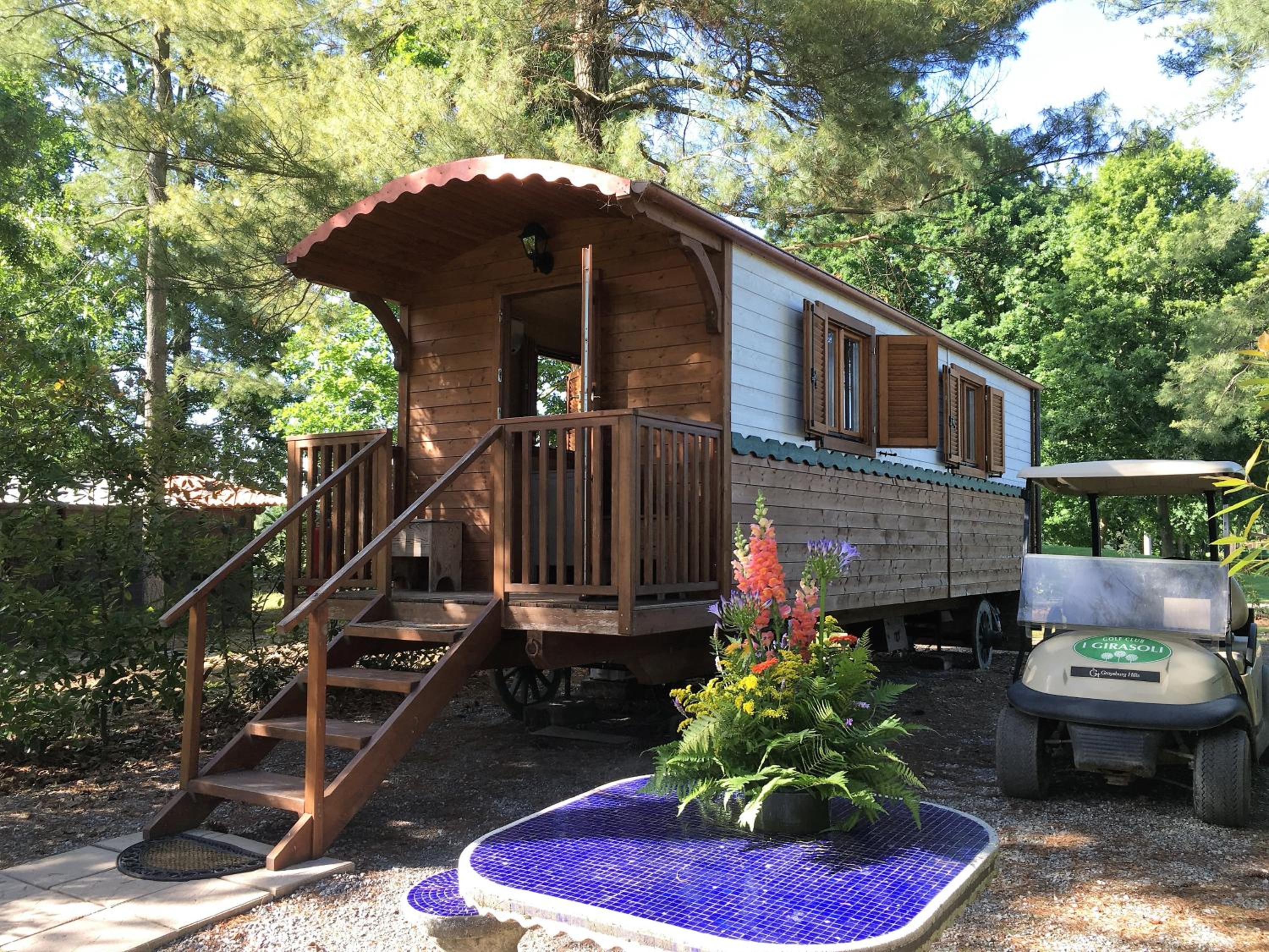 Mobile Home - Photo 5