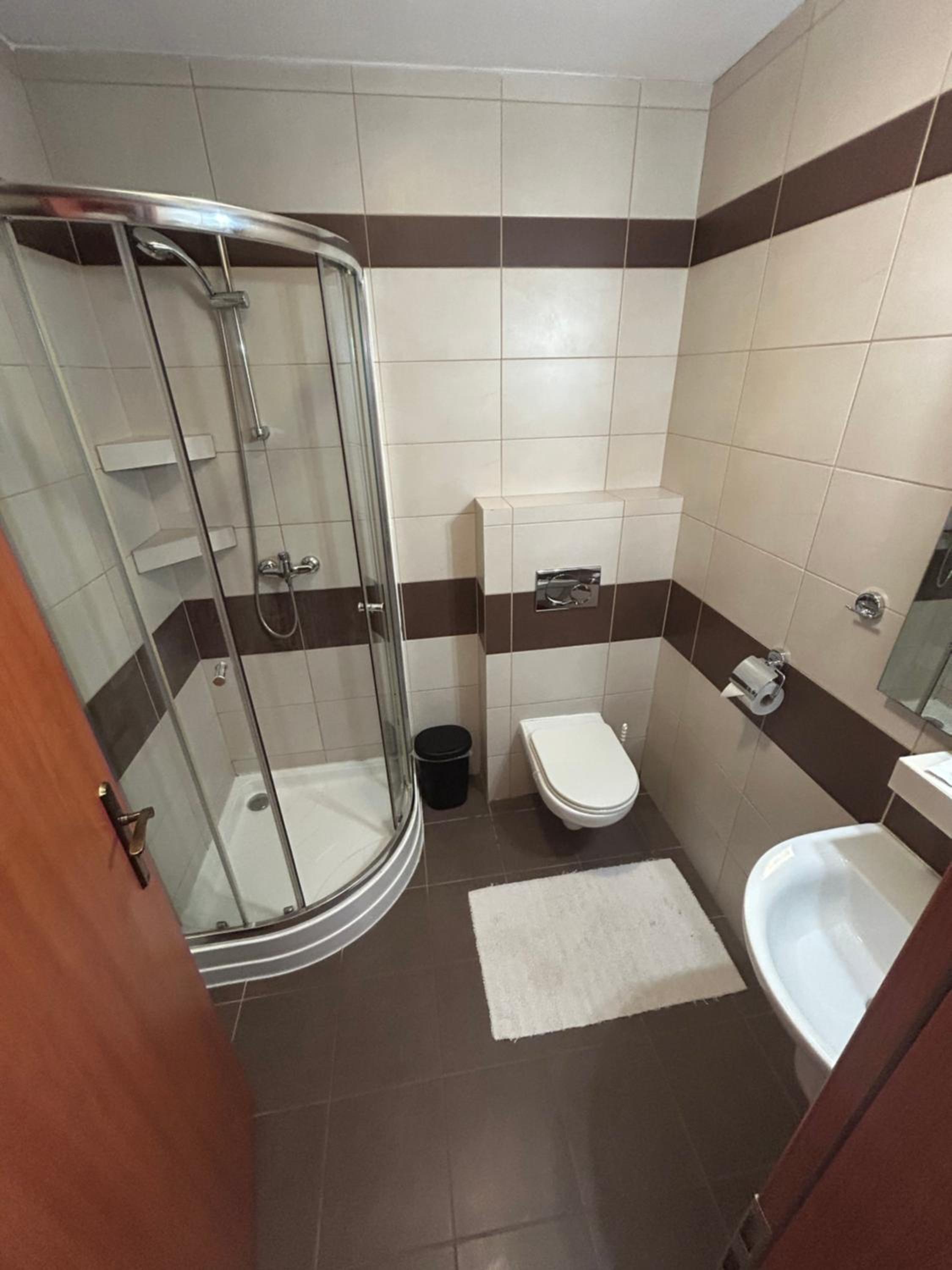 Double Room - Photo 4
