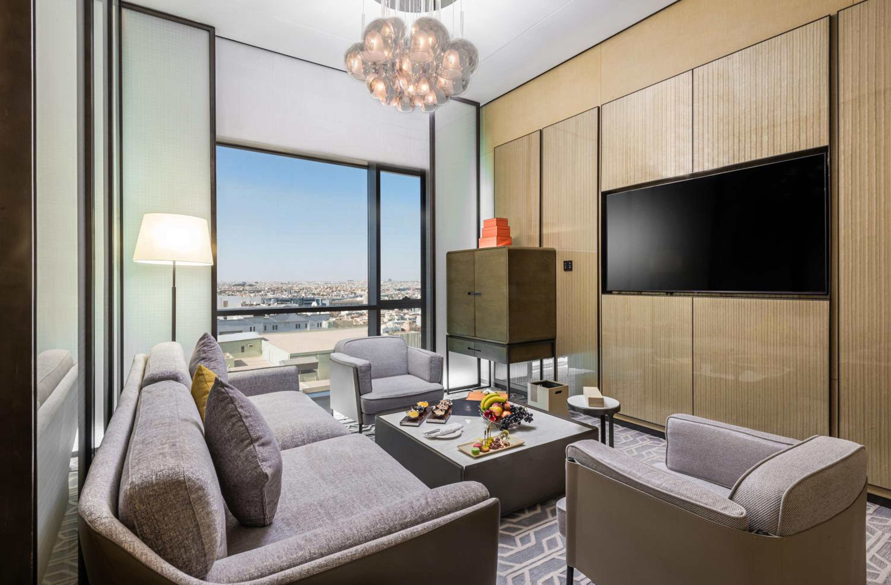 Premium Suite - Faisaliah Tower View photo 2