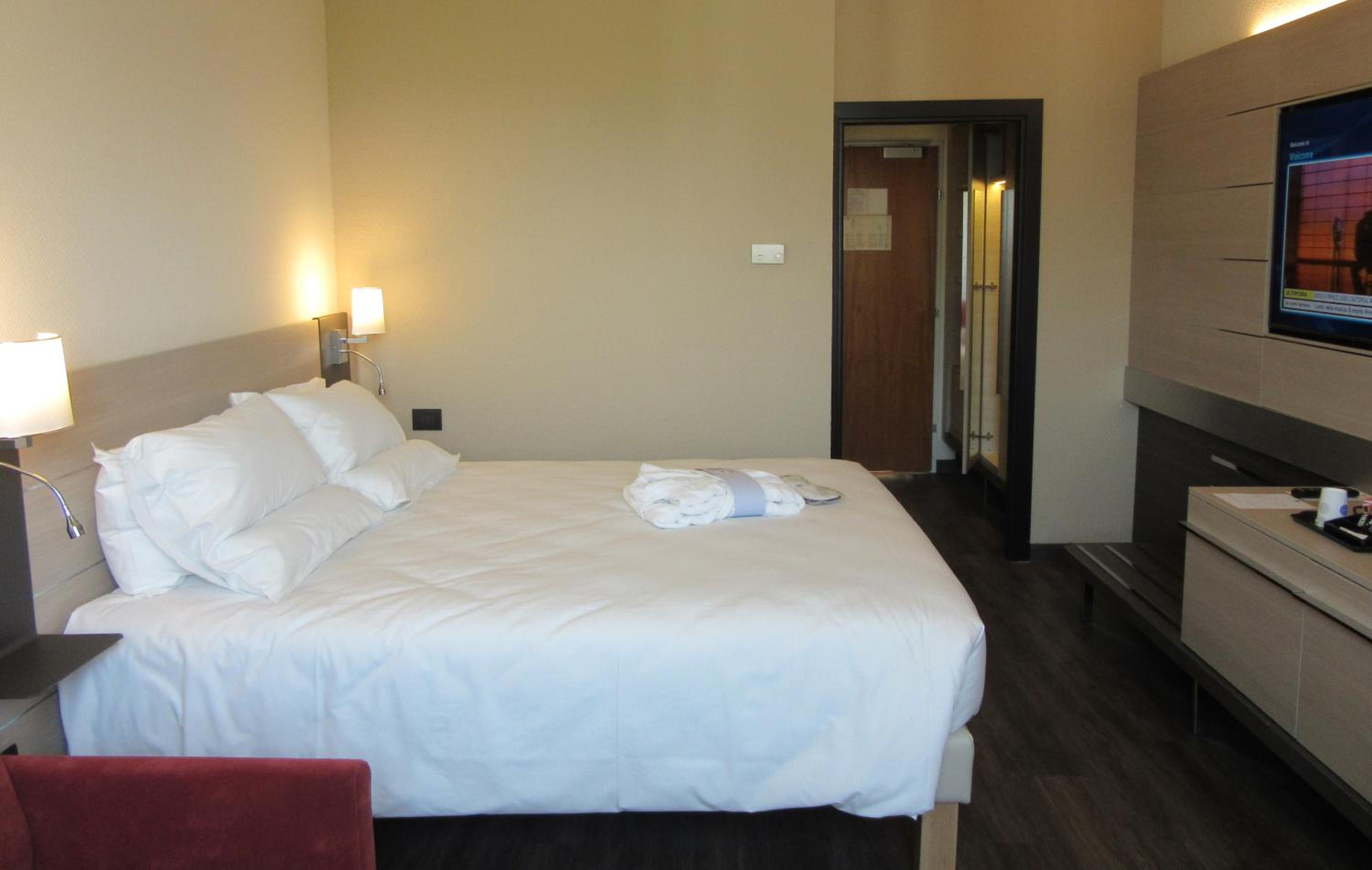 Superior Double Room - Photo 2