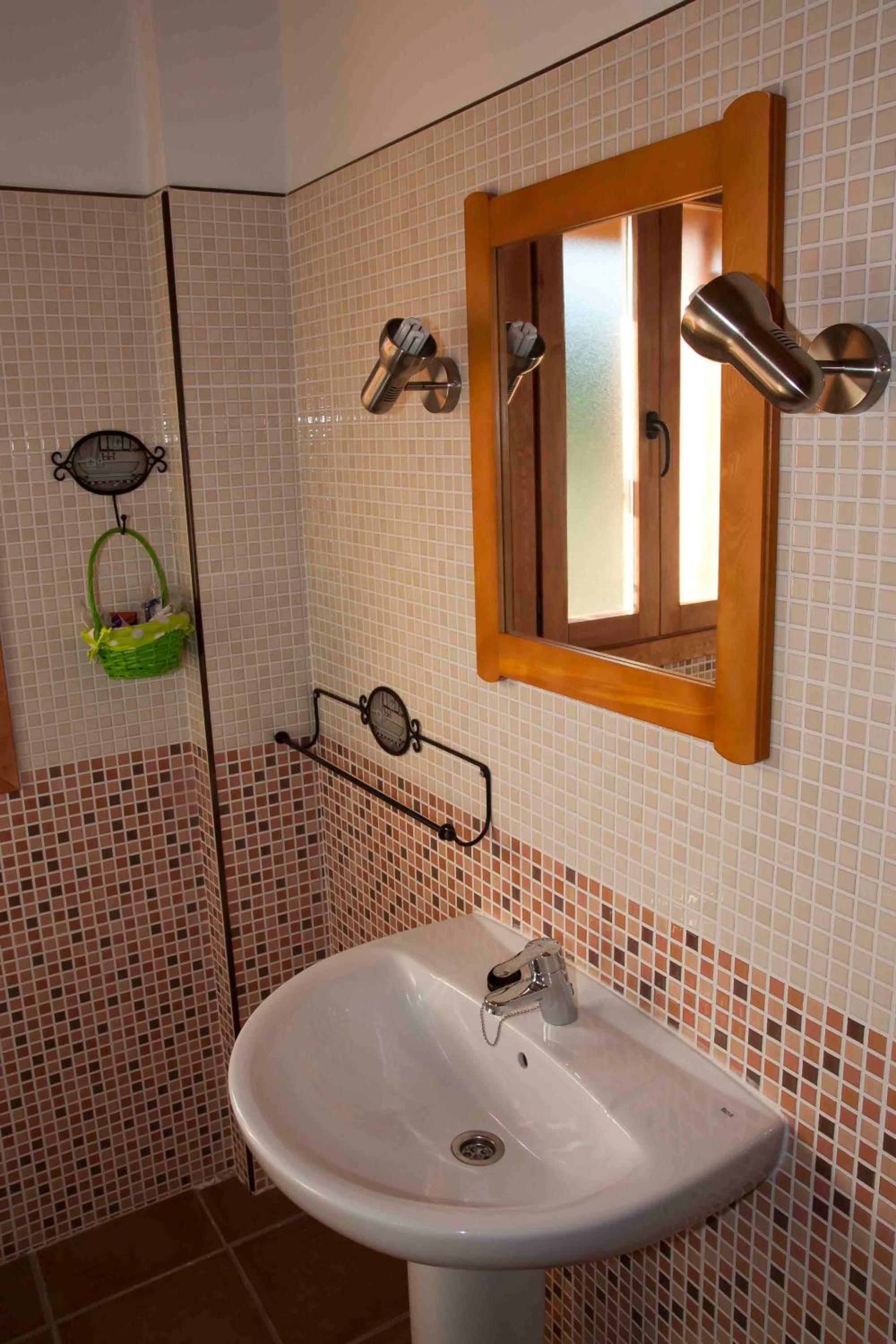 One-Bedroom Bungalow photo 2