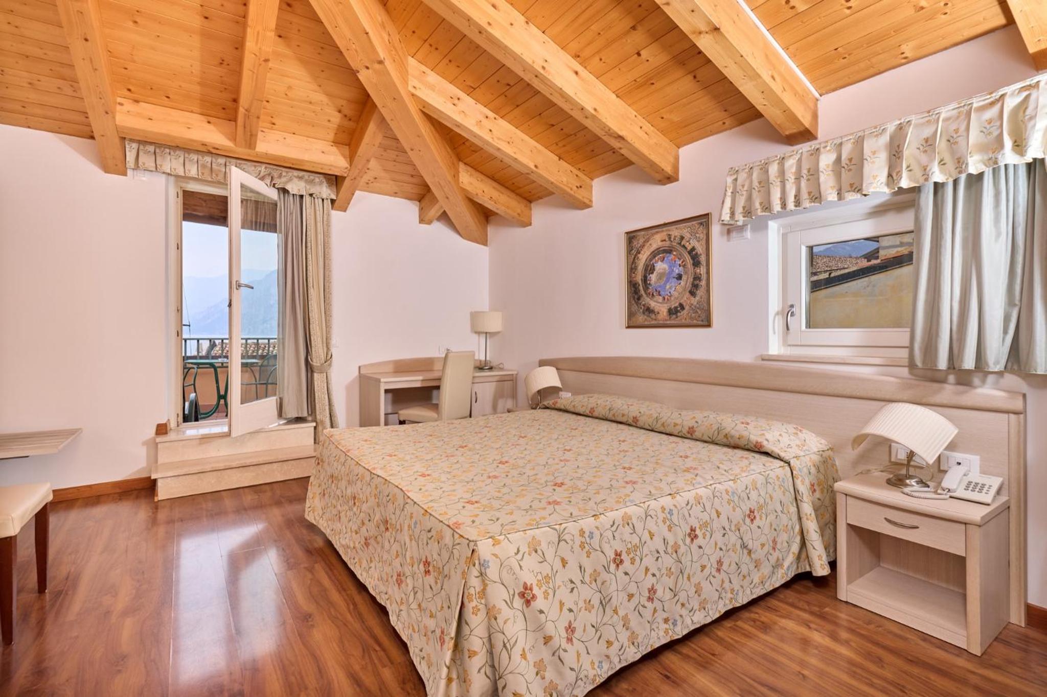 Double Room with Terrace photo 2