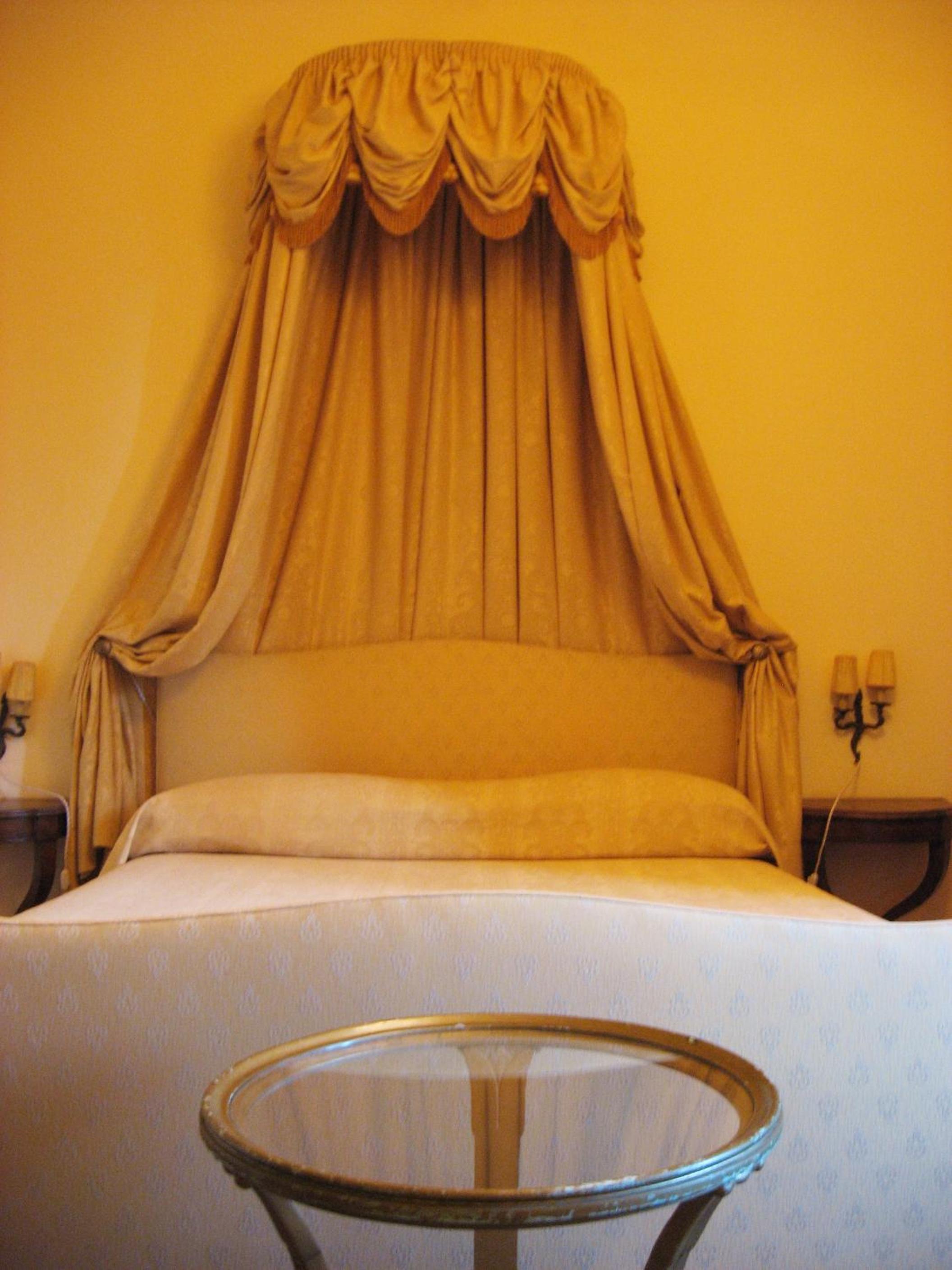 Superior Double or Twin Room - Photo 2