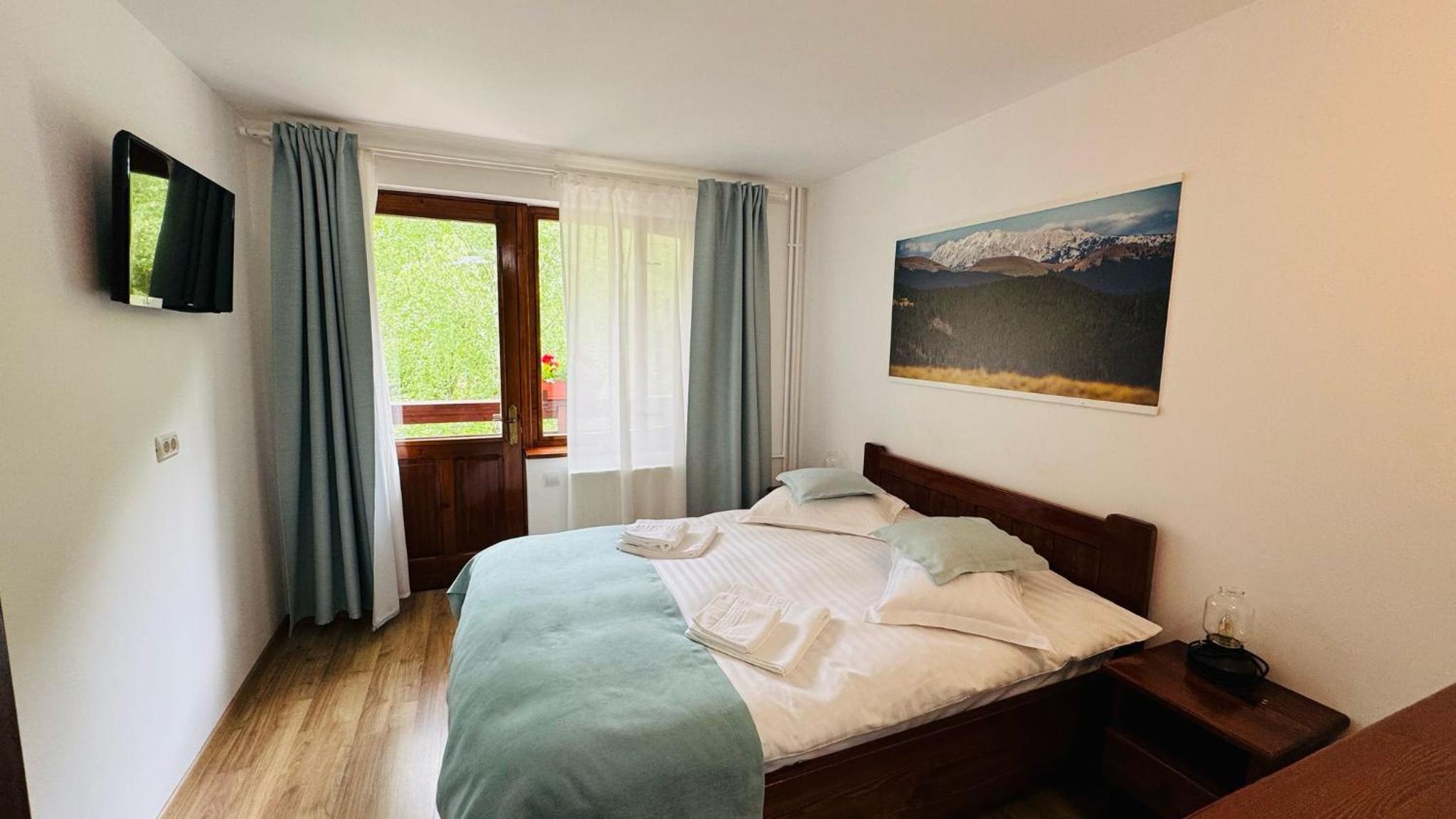 Double Room with Balcony photo 2
