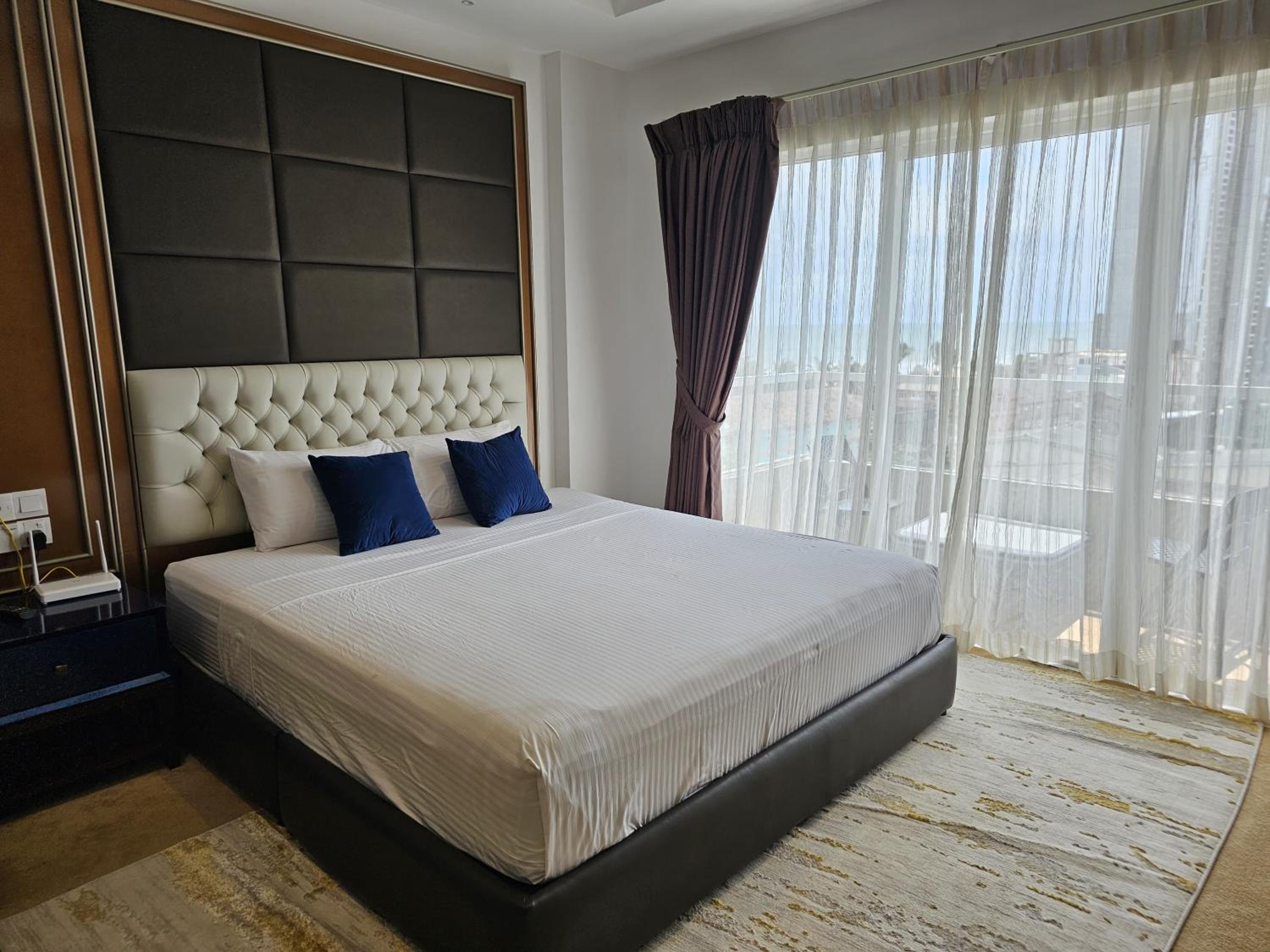 Apartment with Sea View photo 3