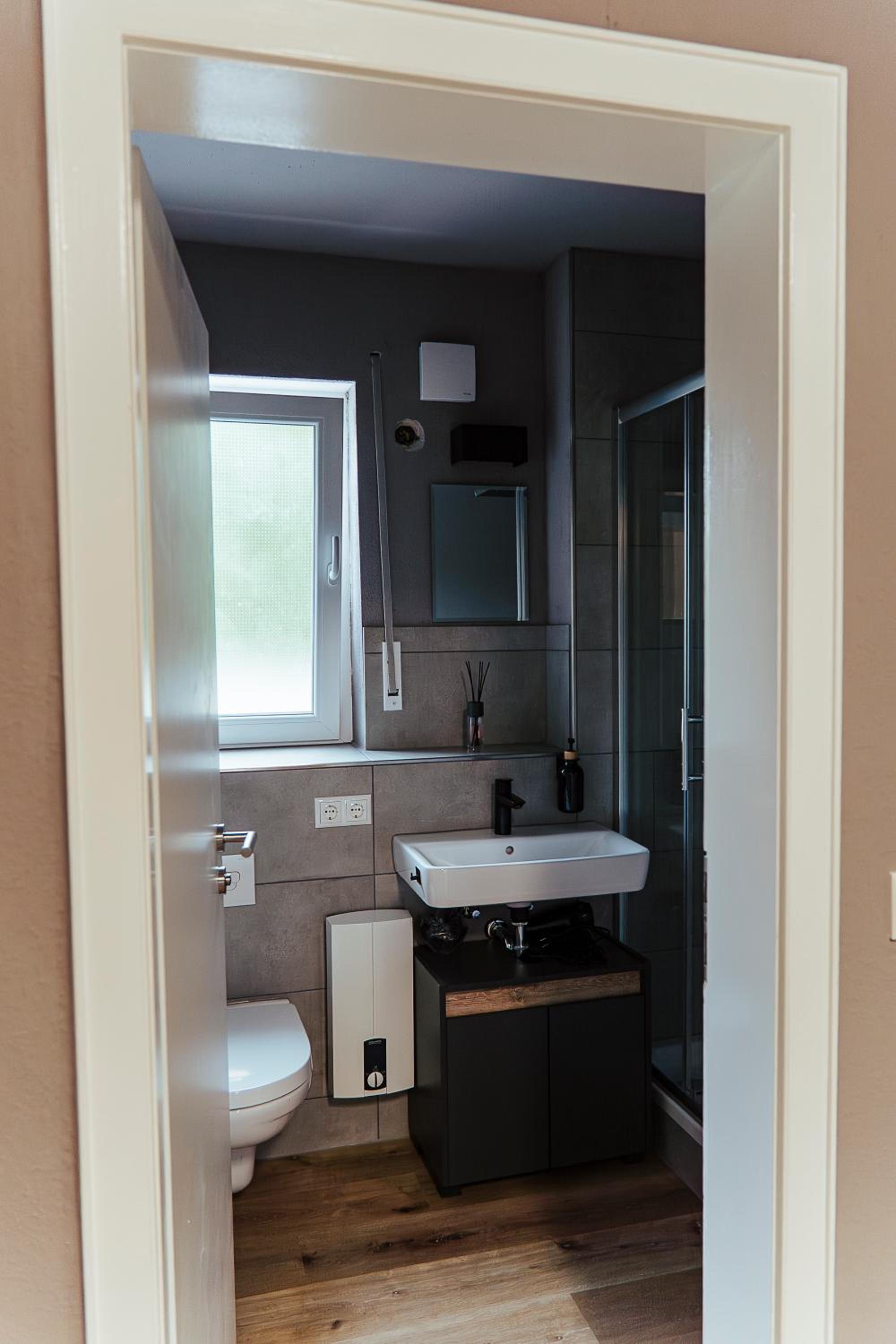 Two-Bedroom Apartment with Balcony and Terrace photo 2