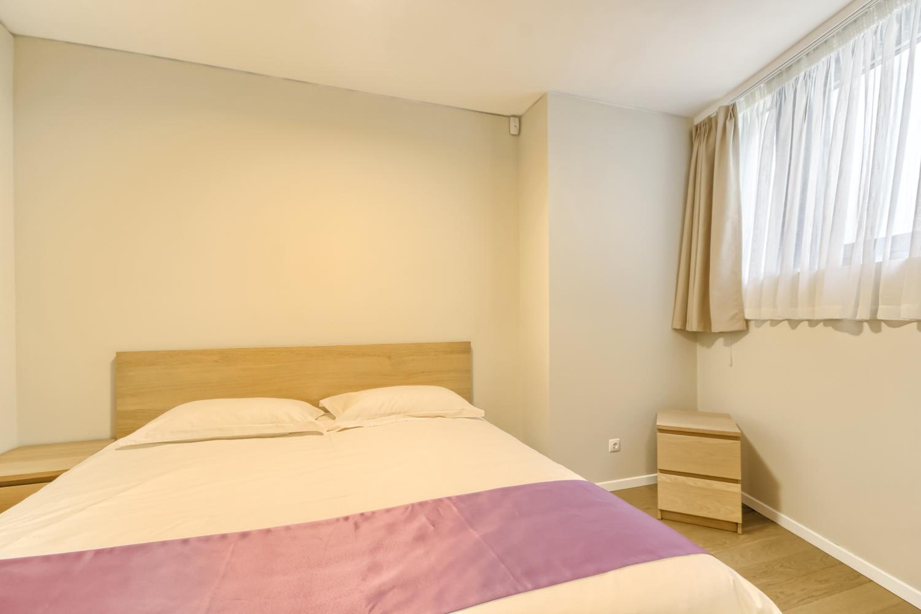 Studio Apartment photo 3
