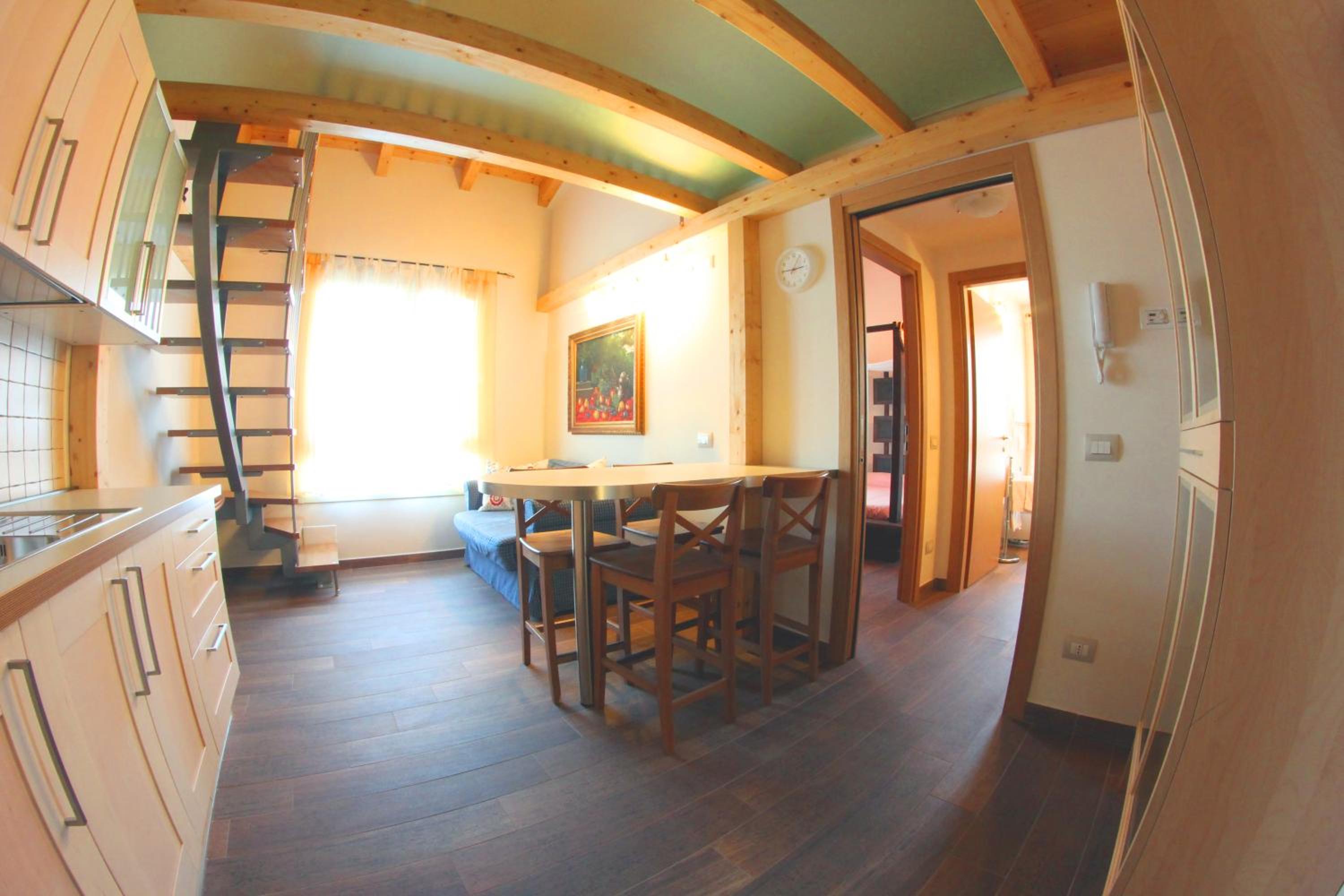 One-Bedroom Apartment (4 Adults) - Photo 4