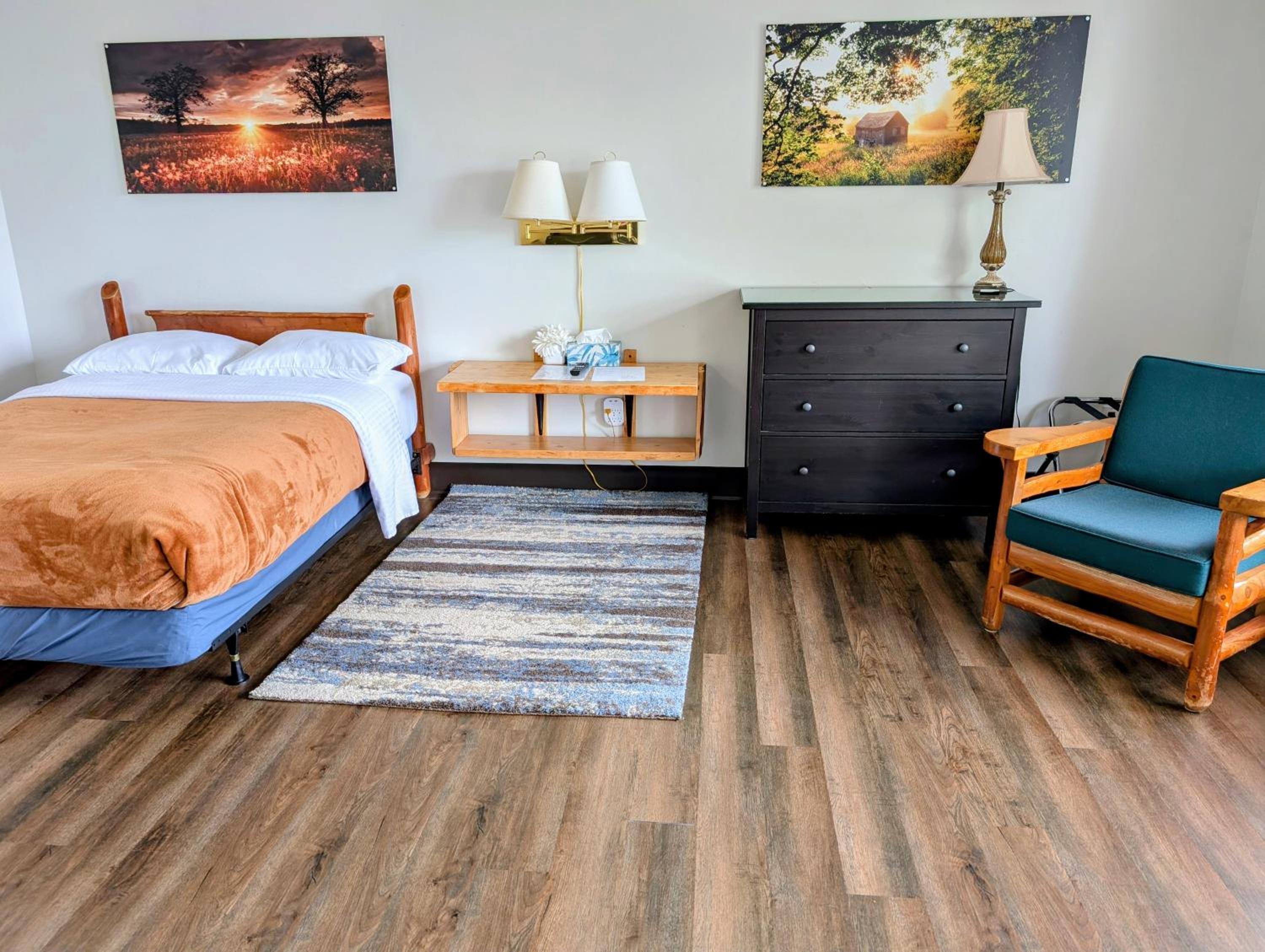 Queen Room