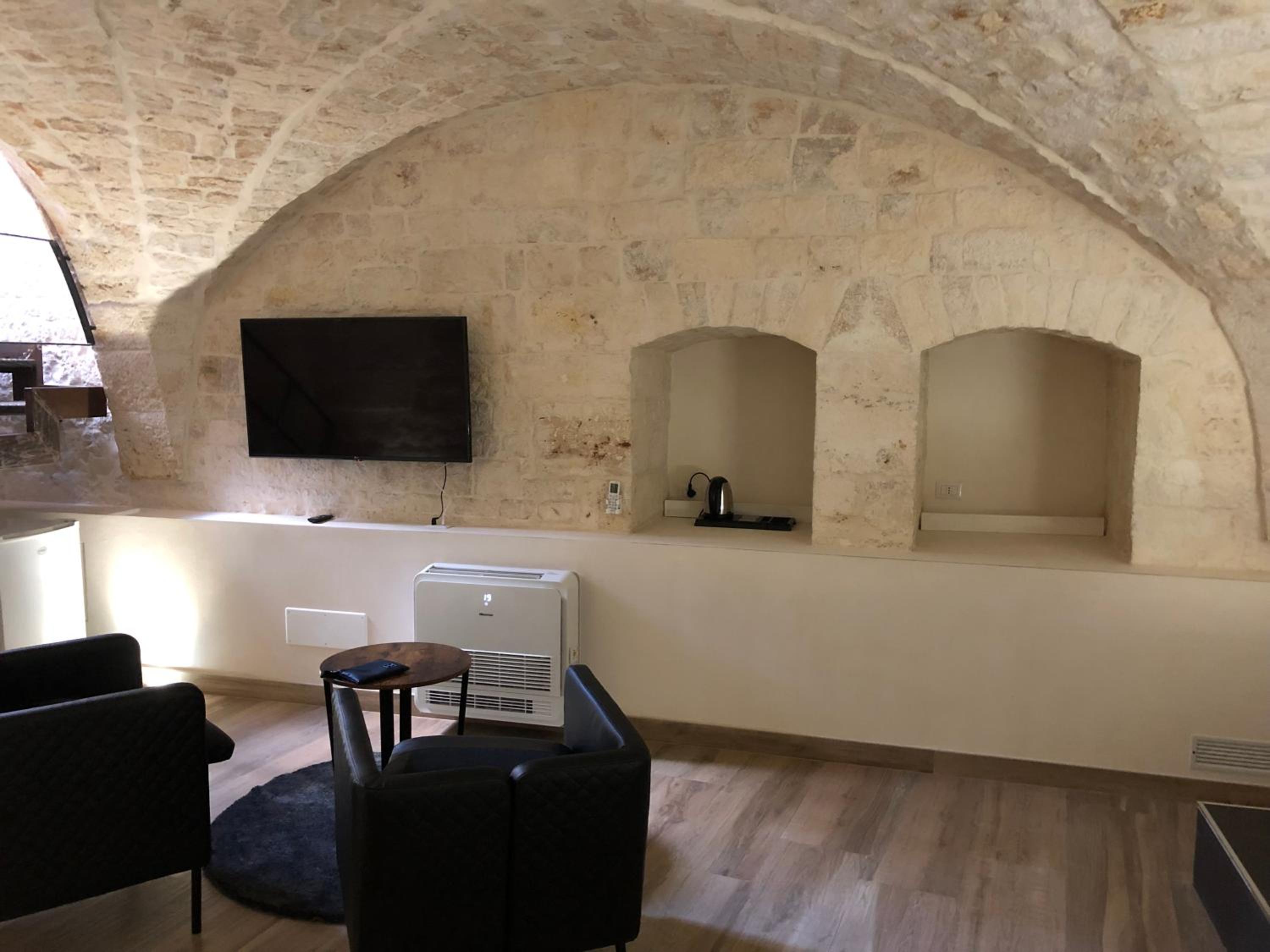 Junior Suite with Private Pool photo 2