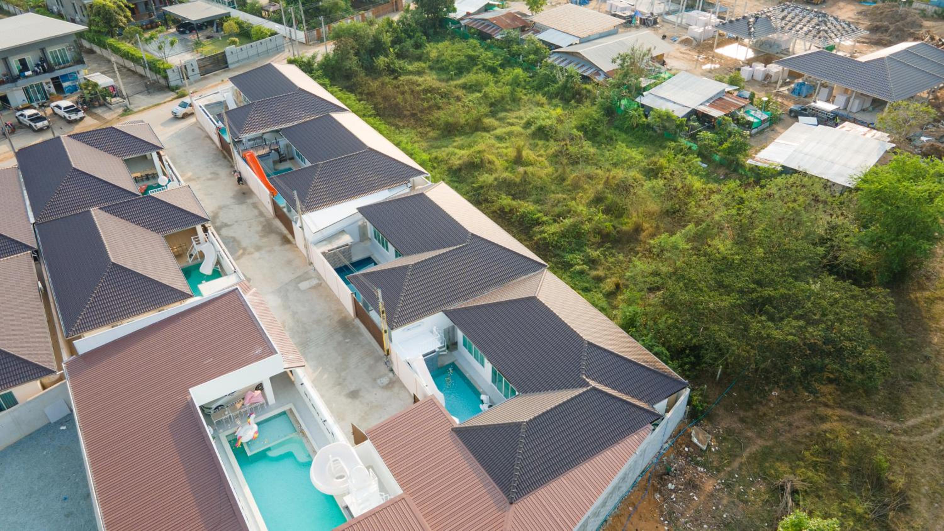 Villa photo 3