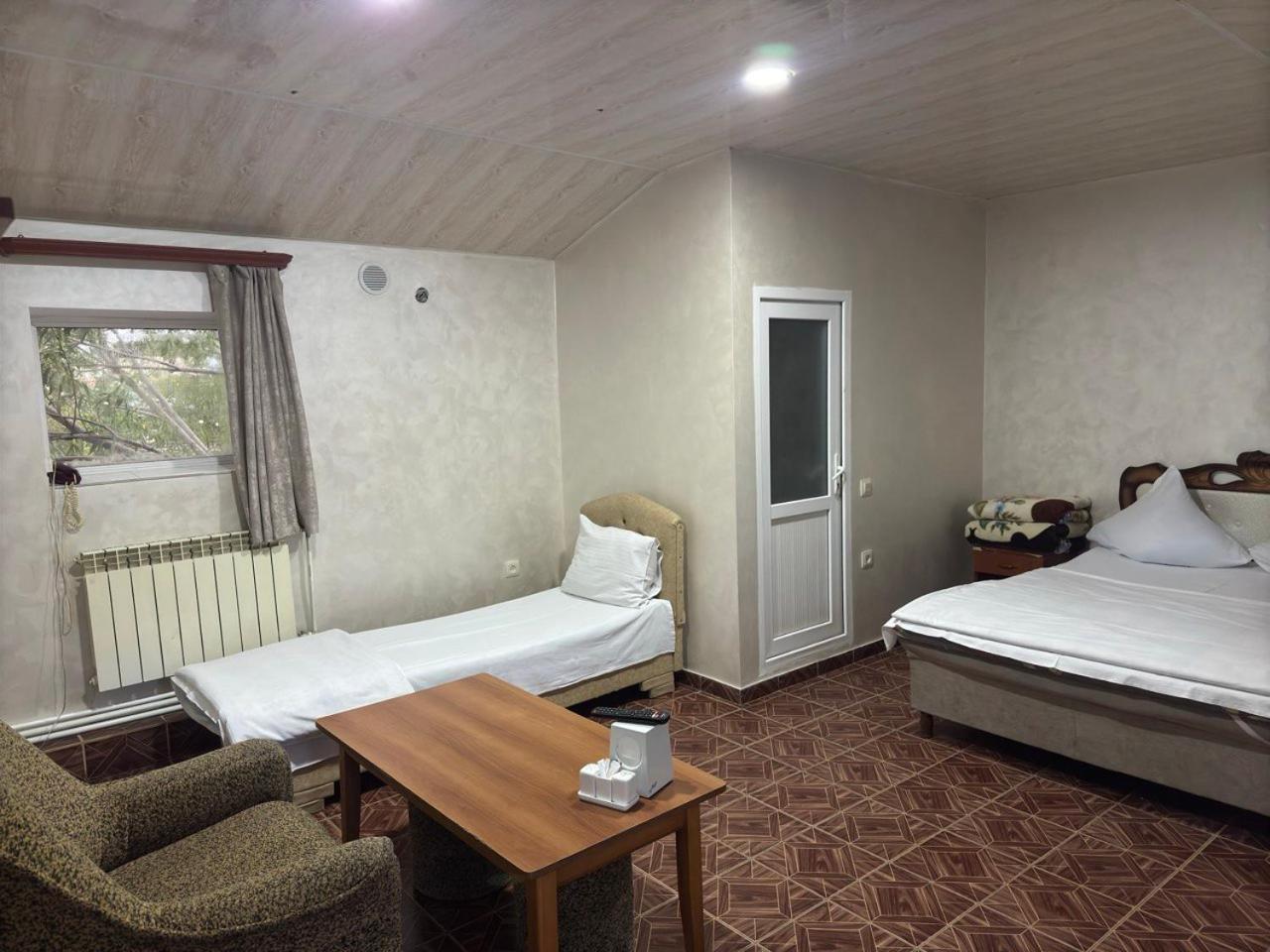 Triple Room with Lake View photo 1