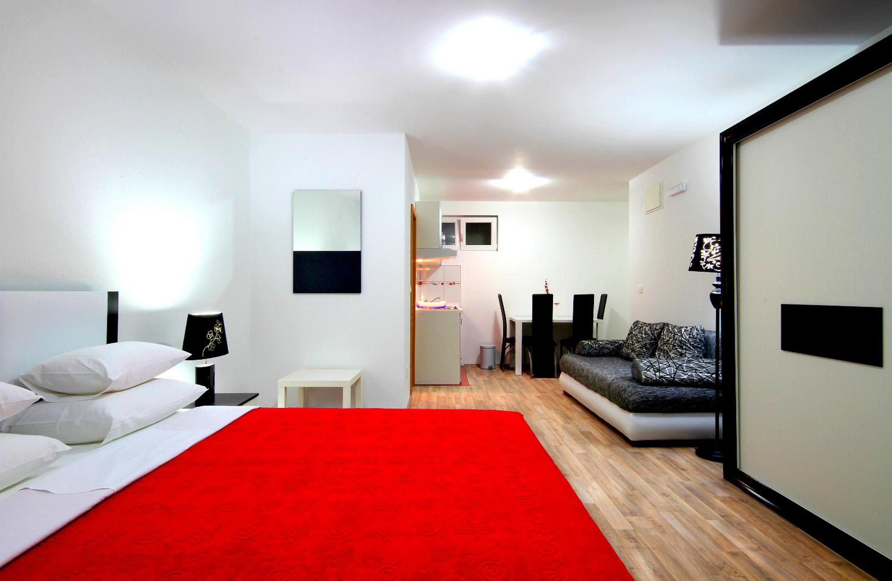 Studio (3 Adults) - Photo 6