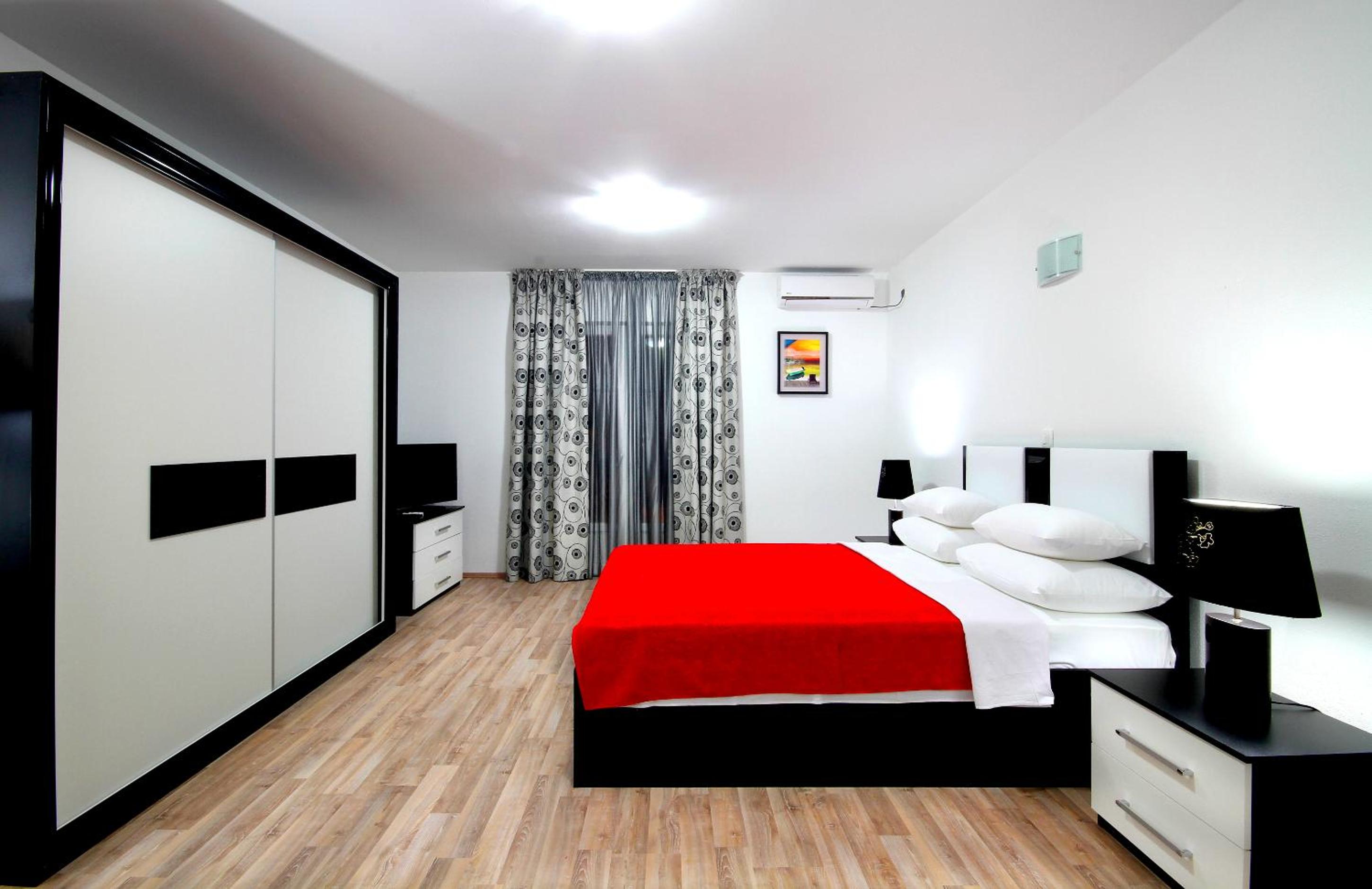 Studio (3 Adults) - Photo 2