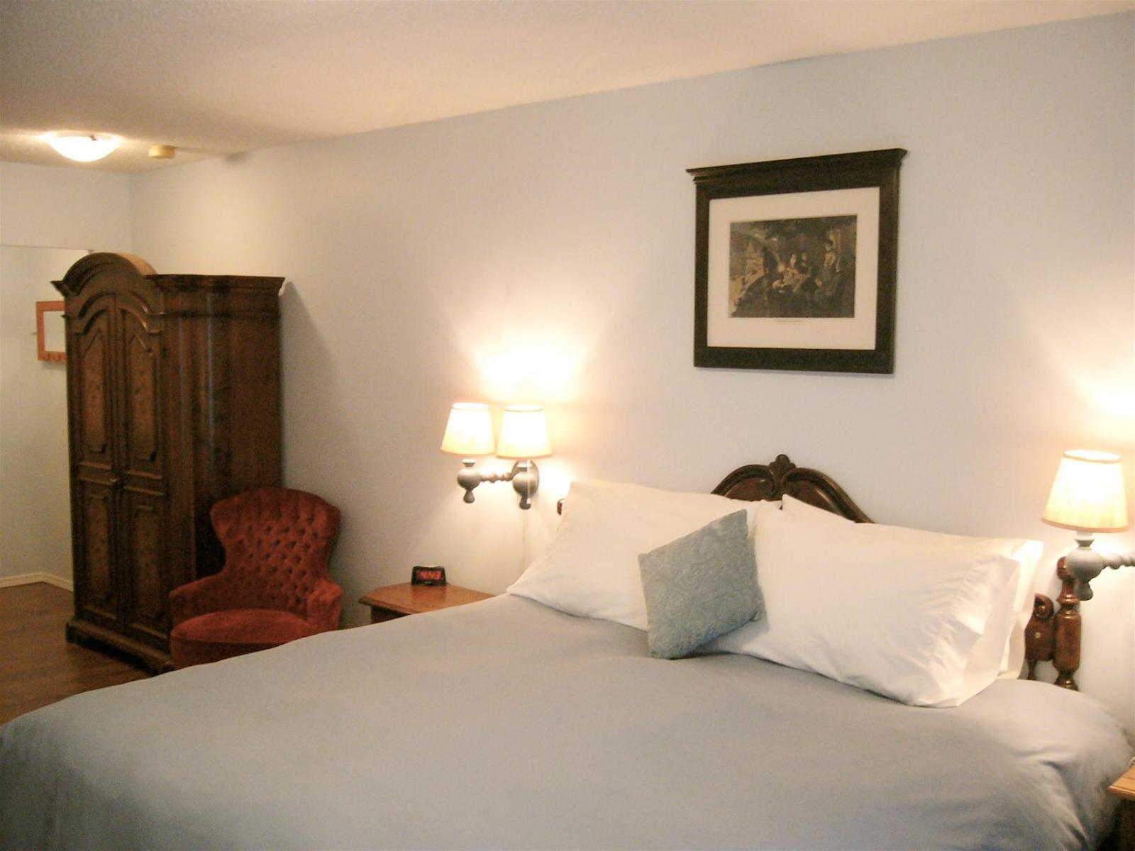 Economy Double Room photo 1