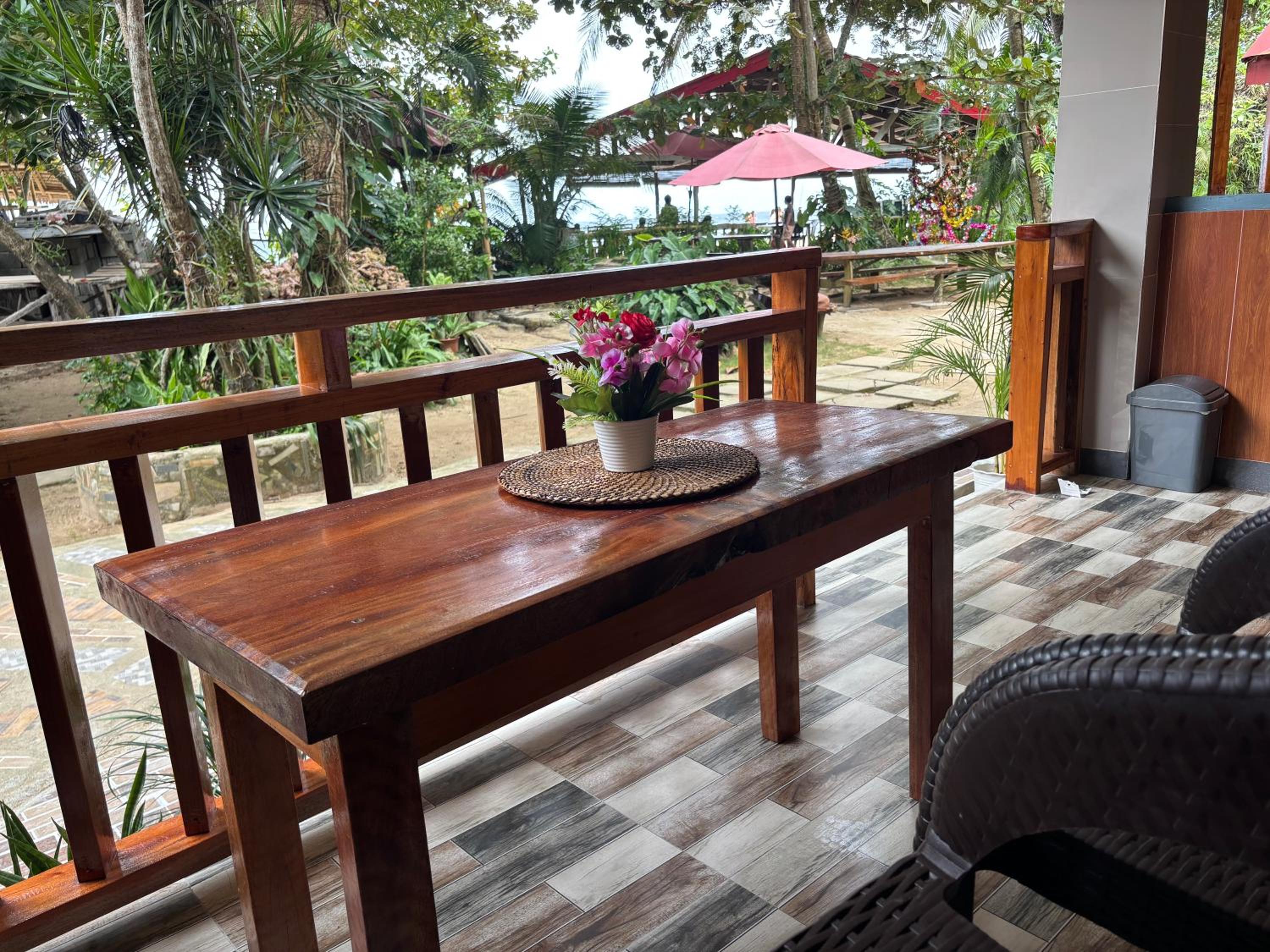 Suite with Terrace and Sea View - Photo 8