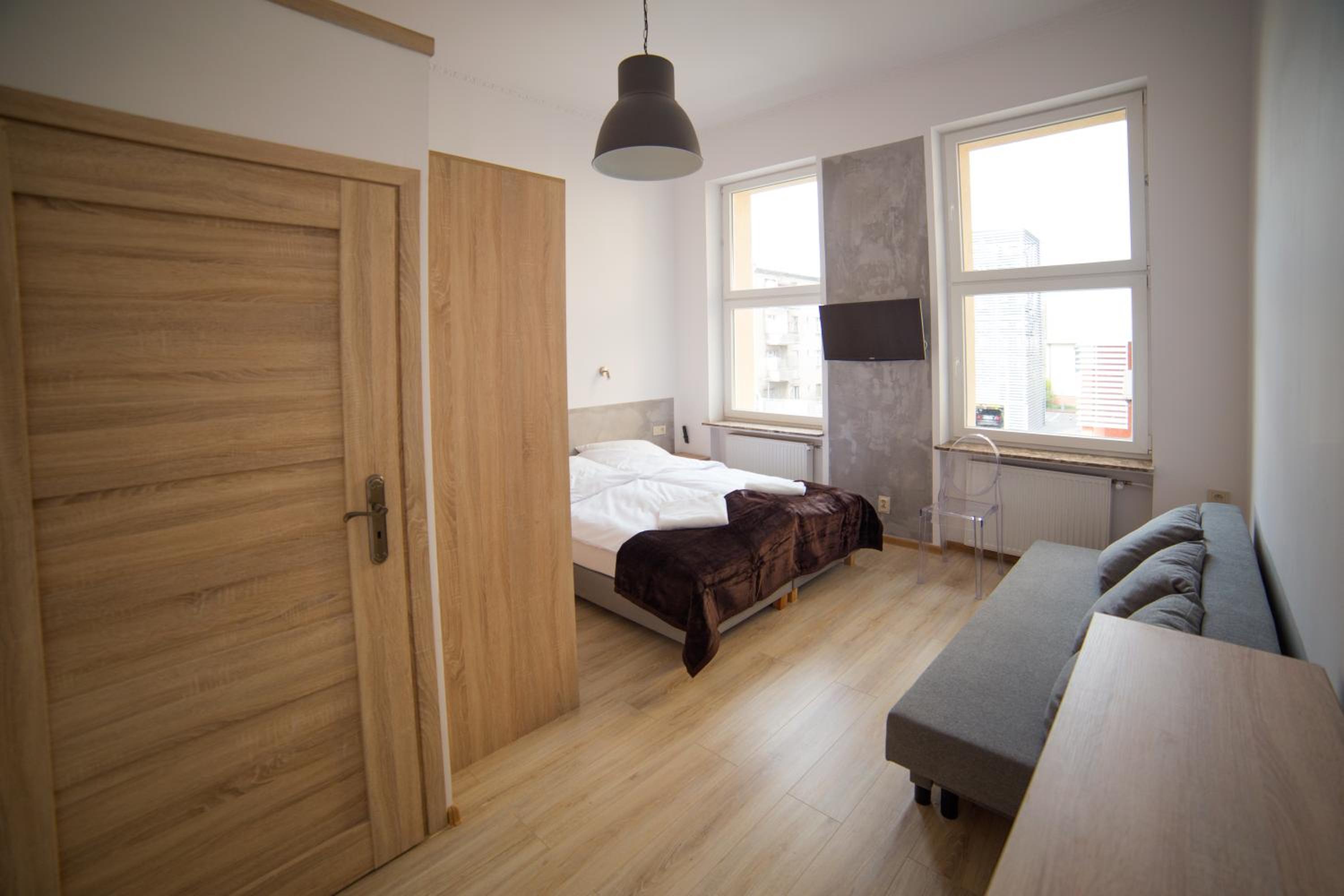 Double or Twin Room - Photo 1