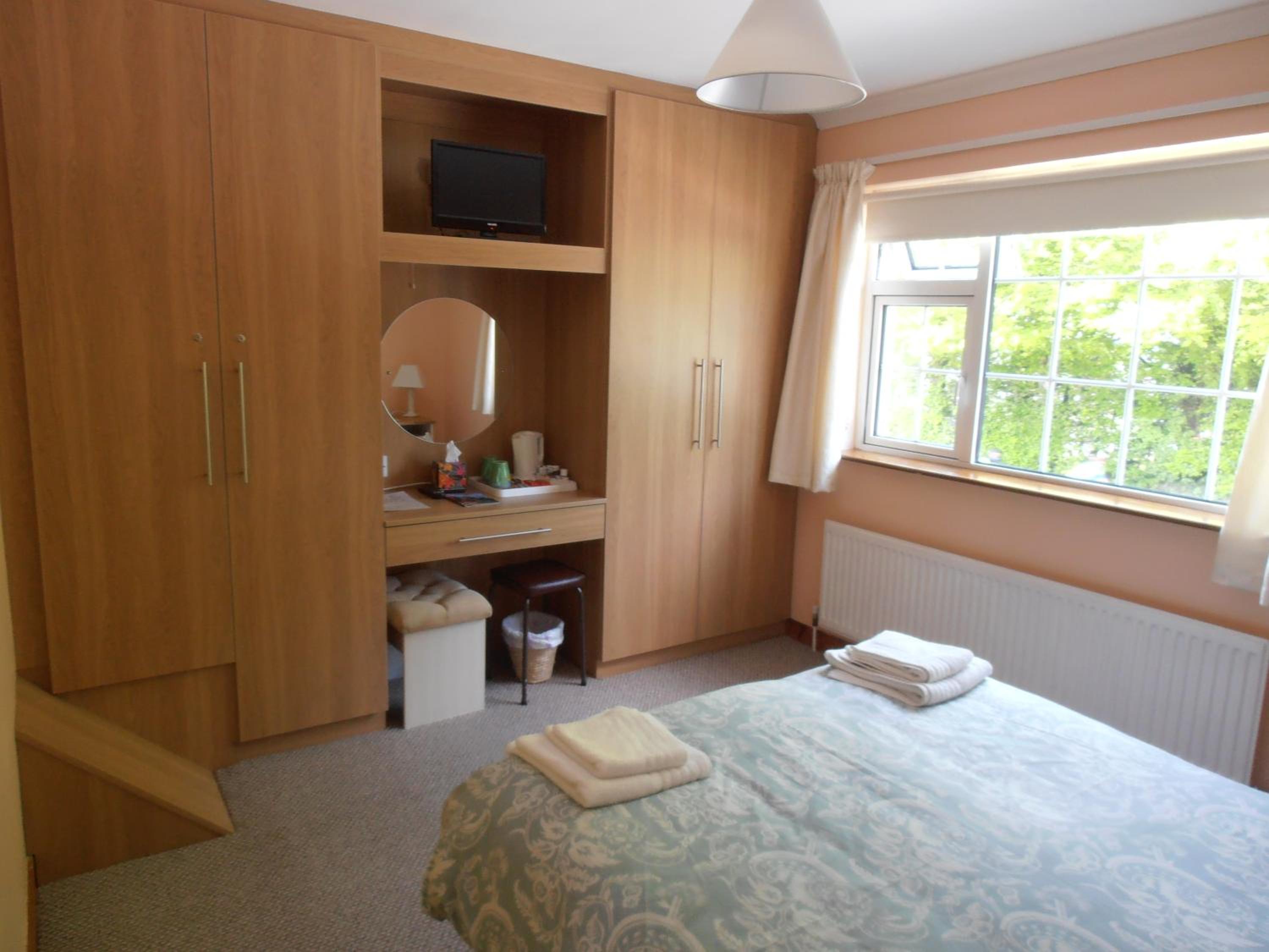 Double Room with Private Bathroom - Photo 1