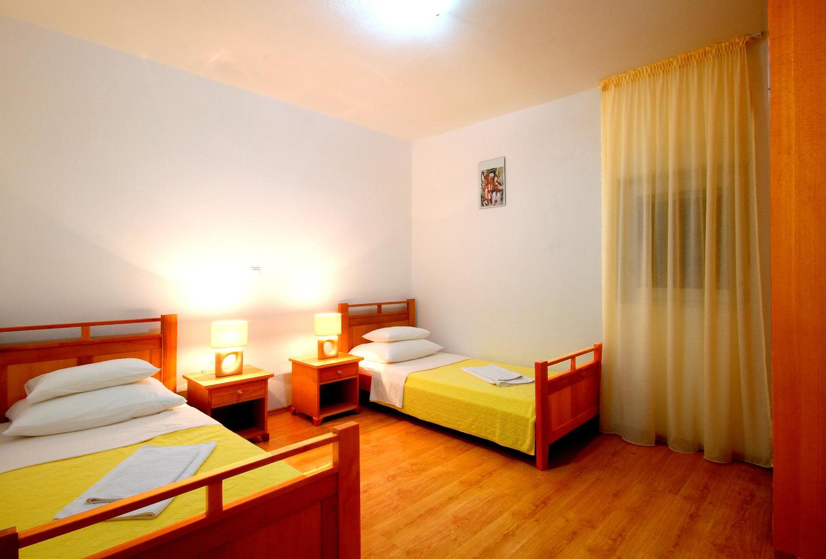 Family Apartment - Photo 9