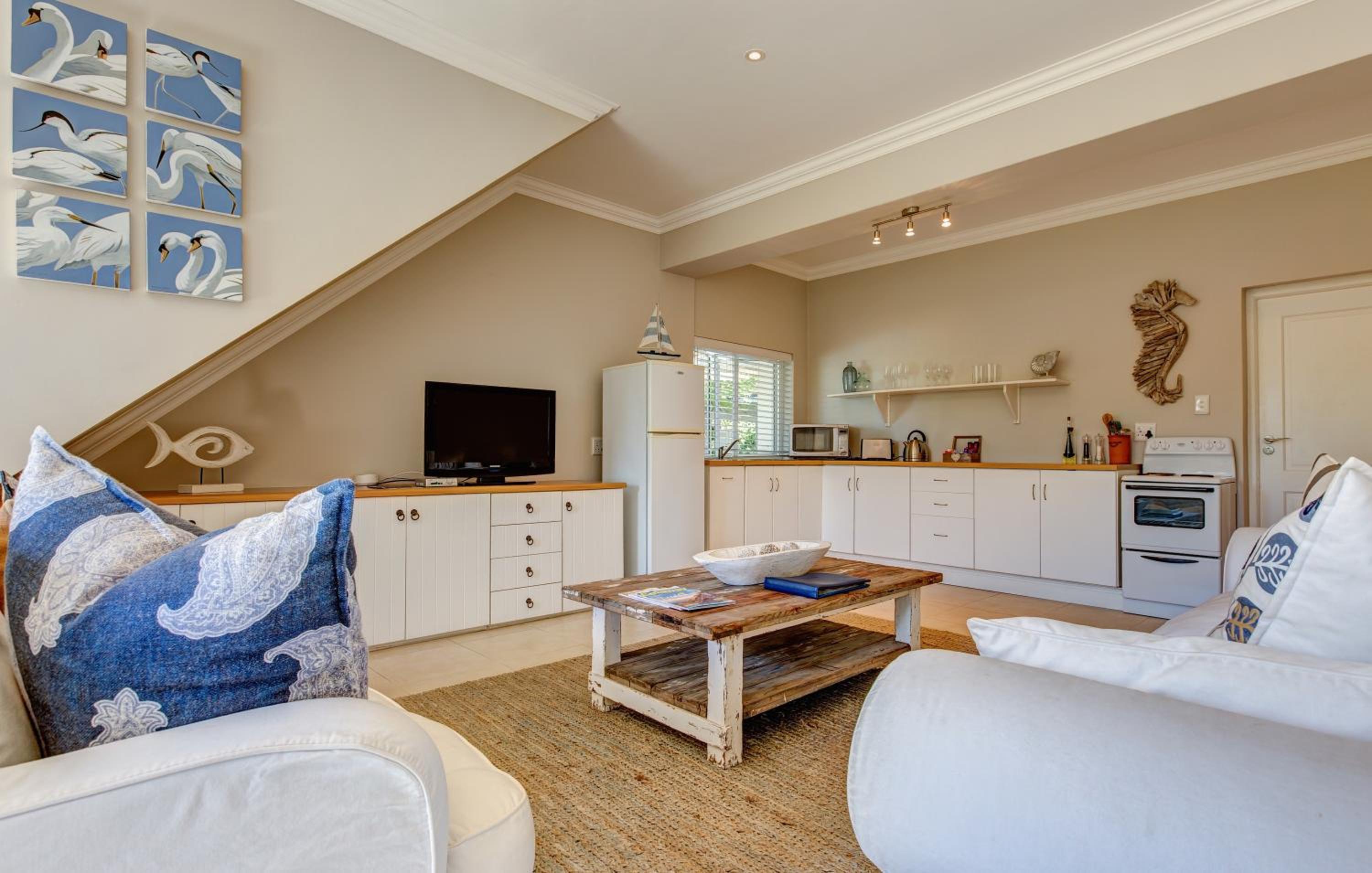 Chameleon Suite photo 3