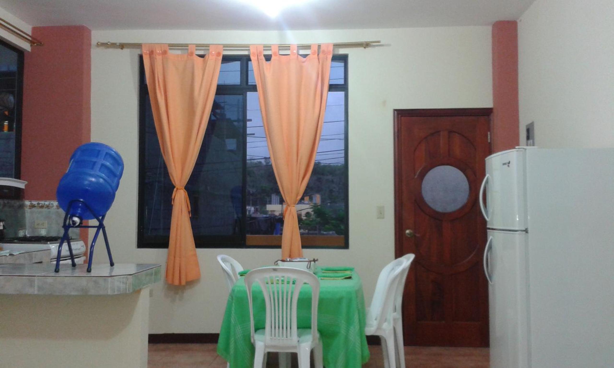 Budget Triple Room - Photo 19