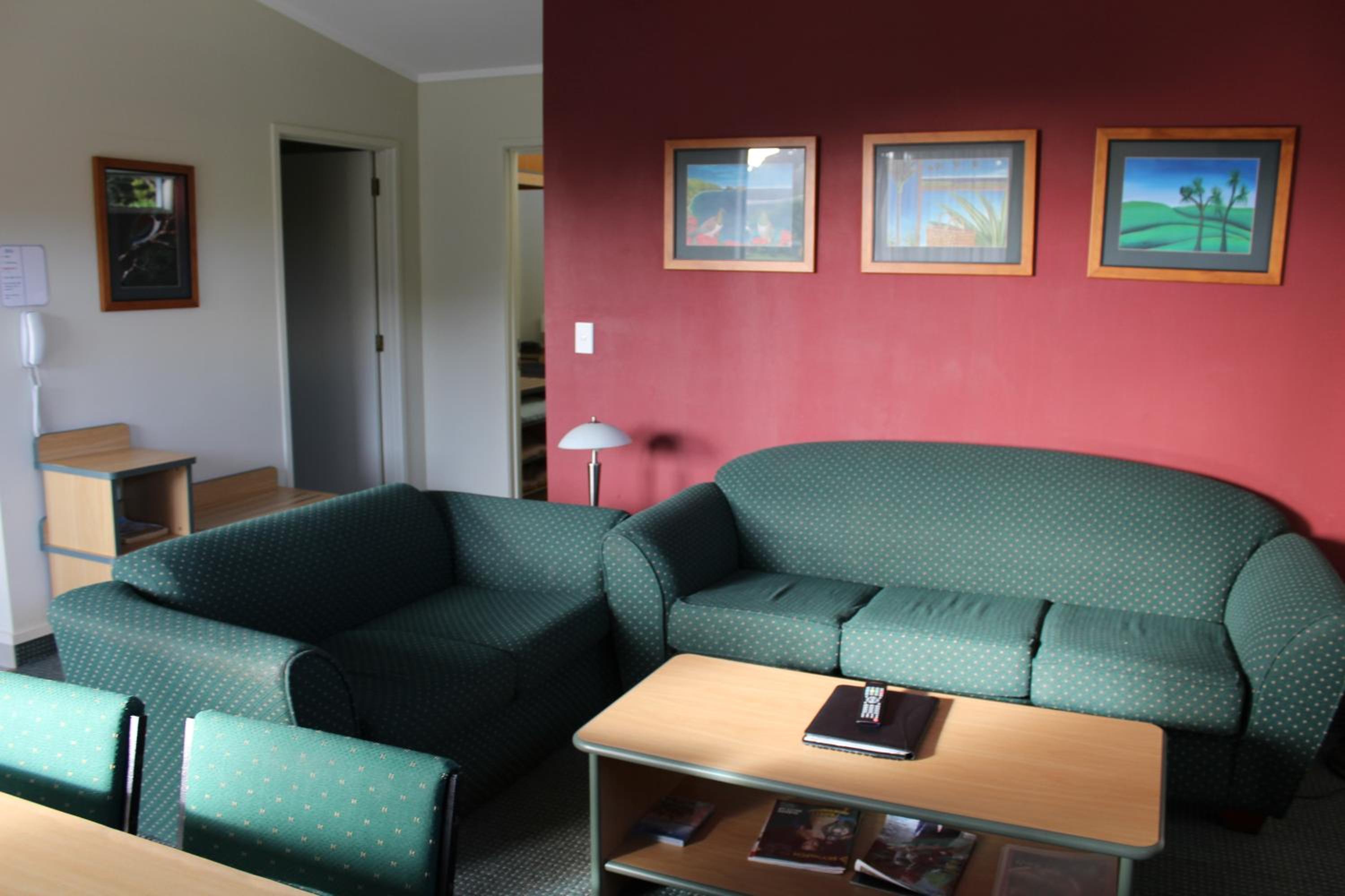 Two-Bedroom Apartment photo 3