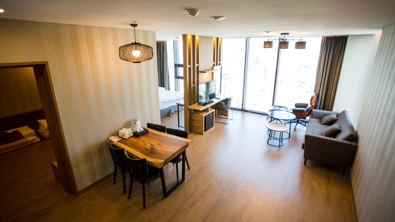 Special Offer - Royal Suite photo 2