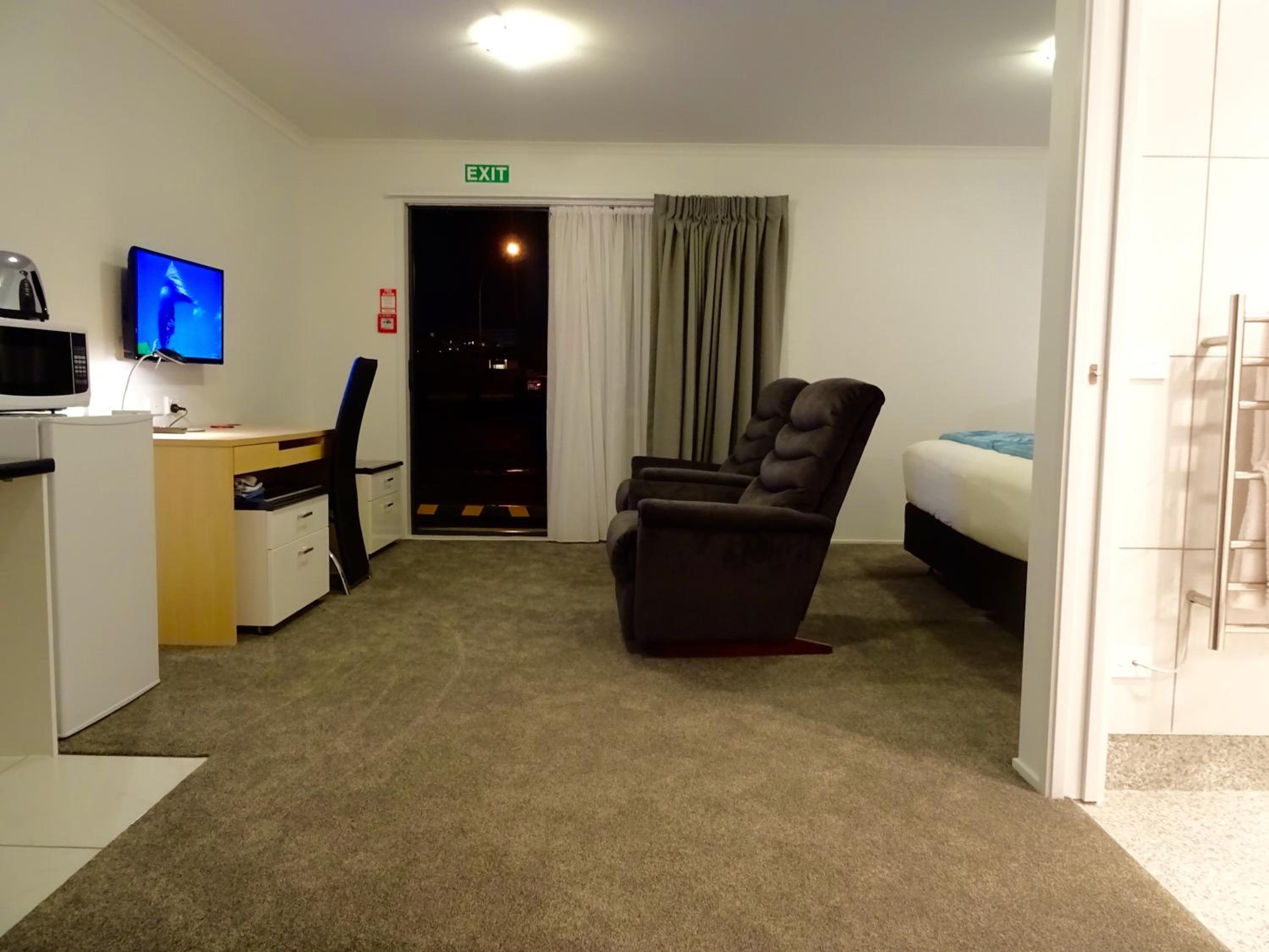 Access Suite photo 2
