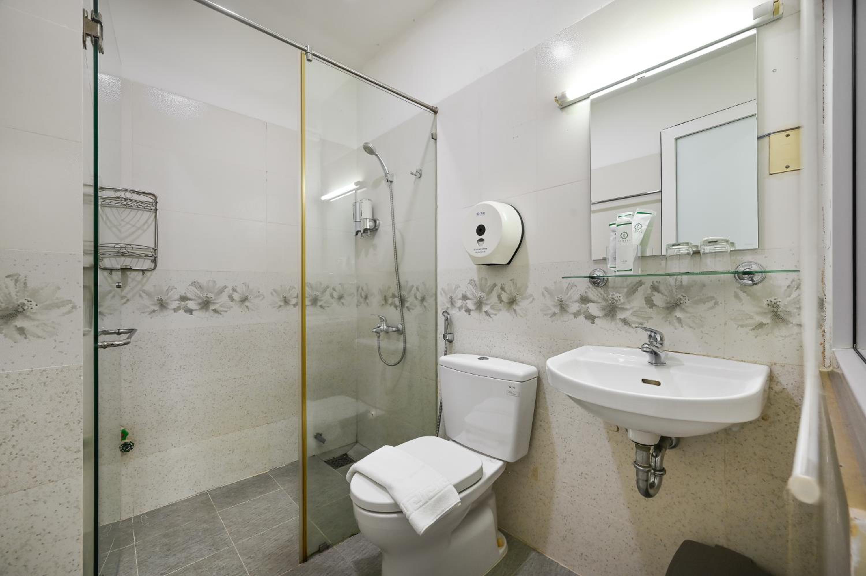 Camila Airport Hotel — photo 95