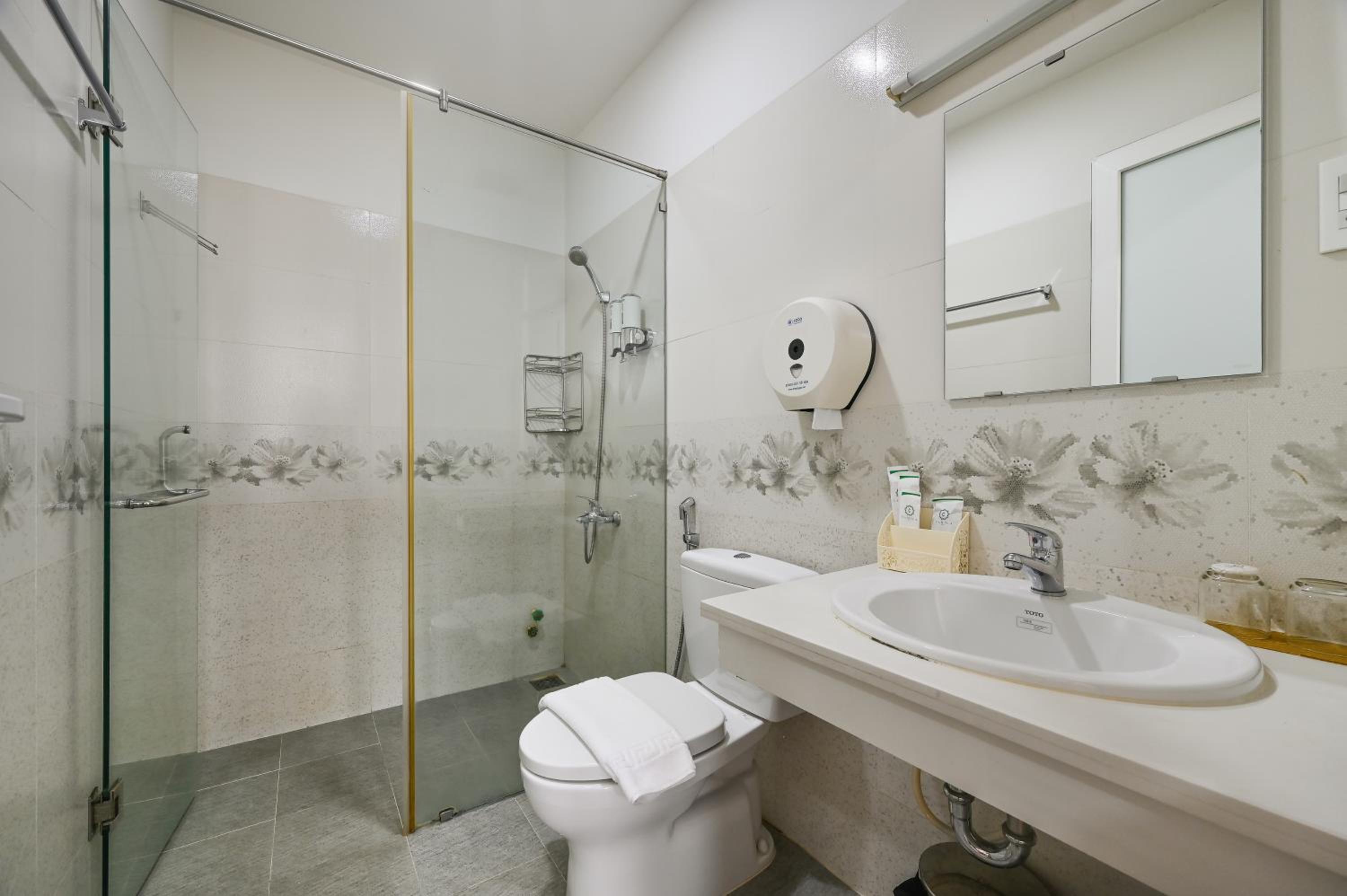 Camila Airport Hotel — photo 108