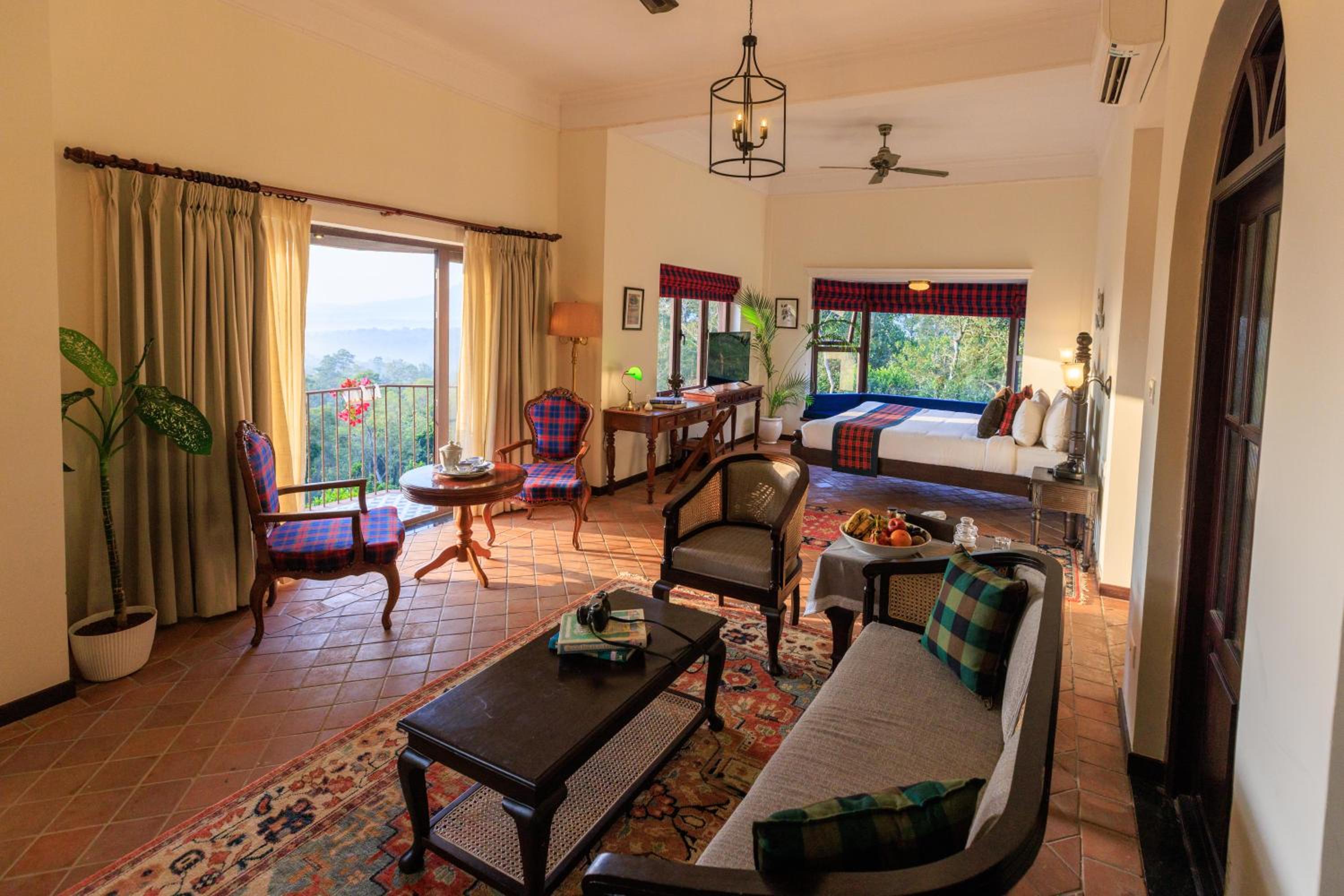 Suite with Mountain View