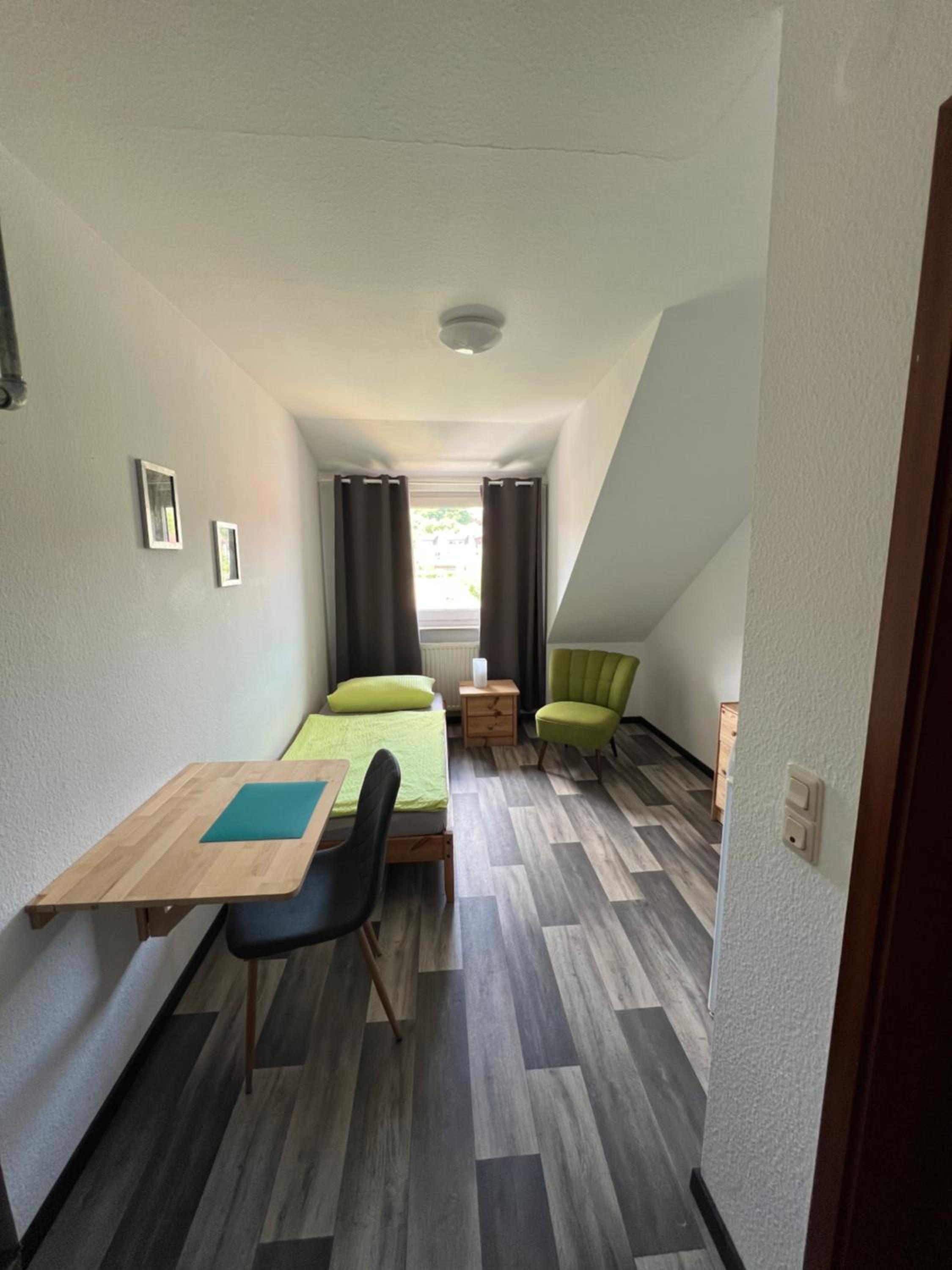 Single Room photo 3