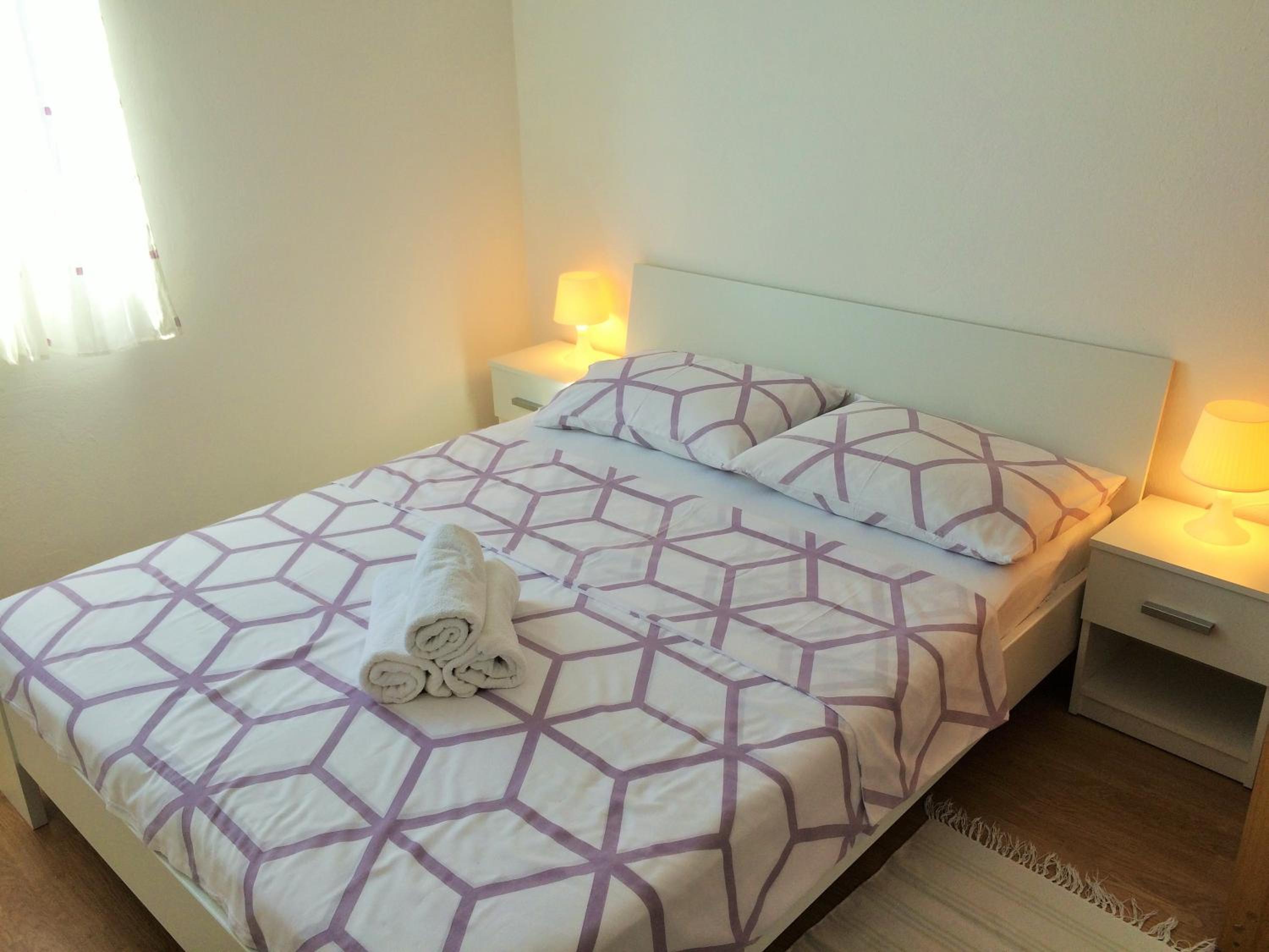 Two-Bedroom Apartment with Sofa Bed and Garden View photo 2