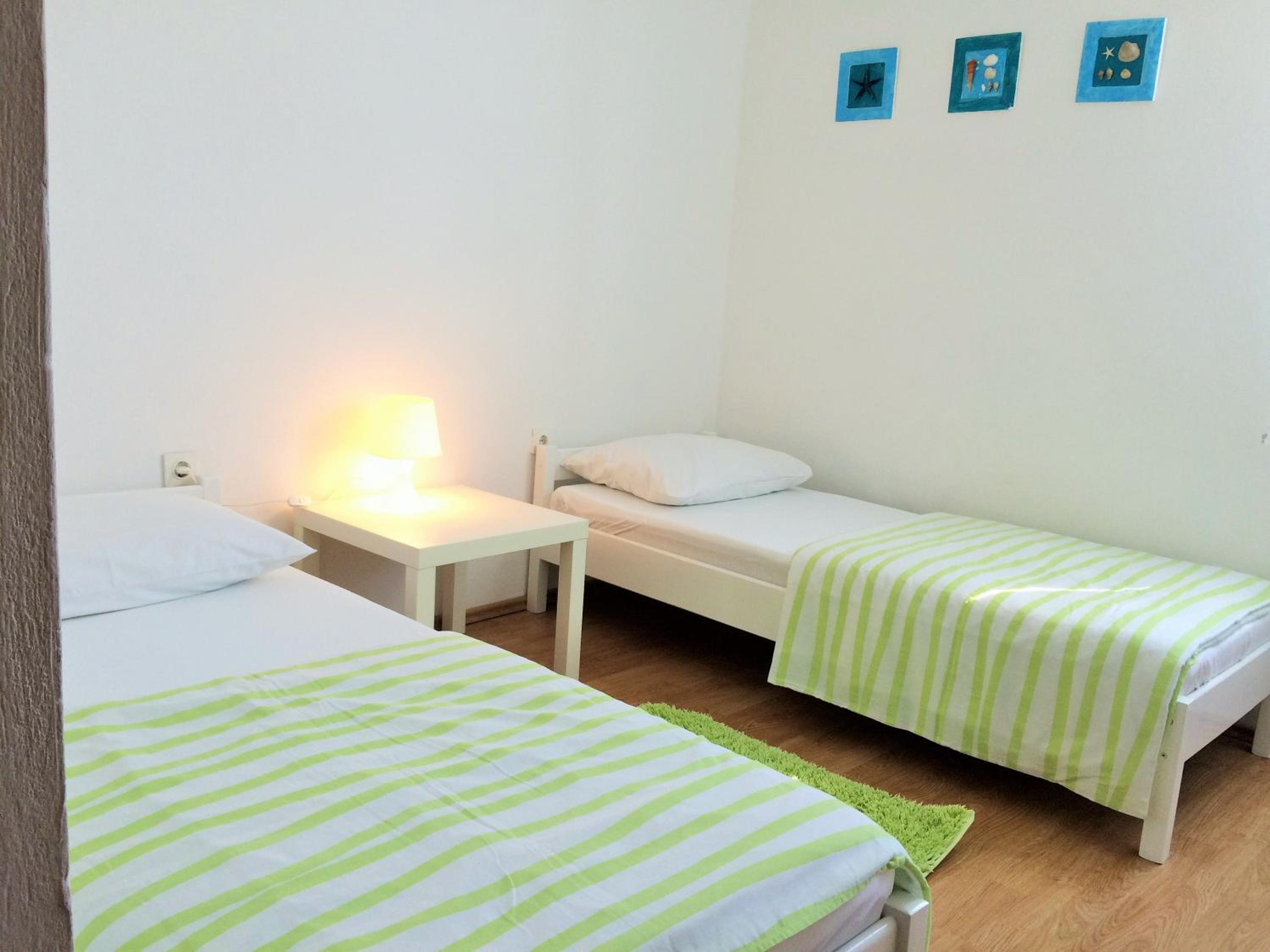 Two-Bedroom Apartment with Sofa Bed photo 3