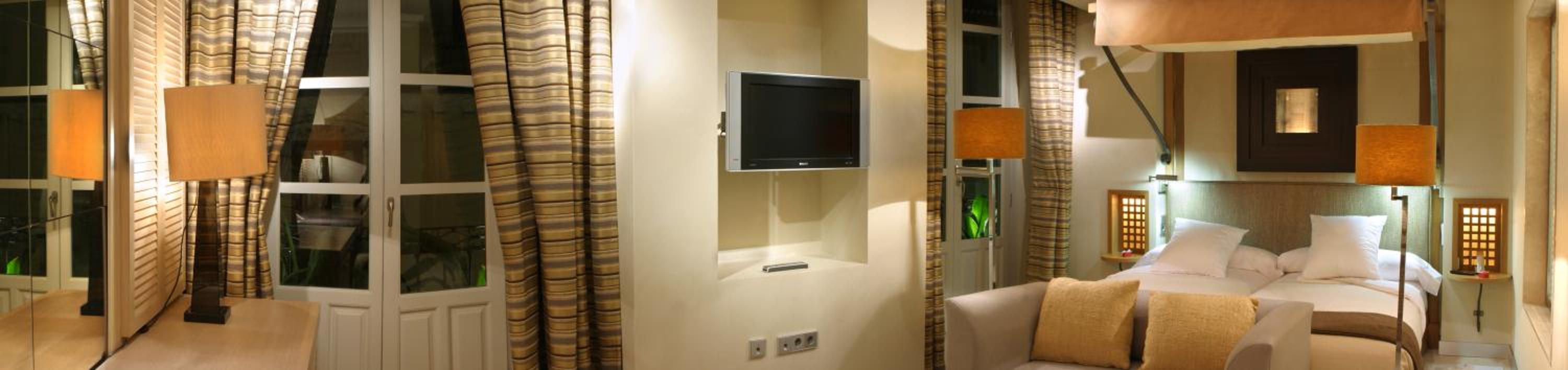 Superior Triple Room
