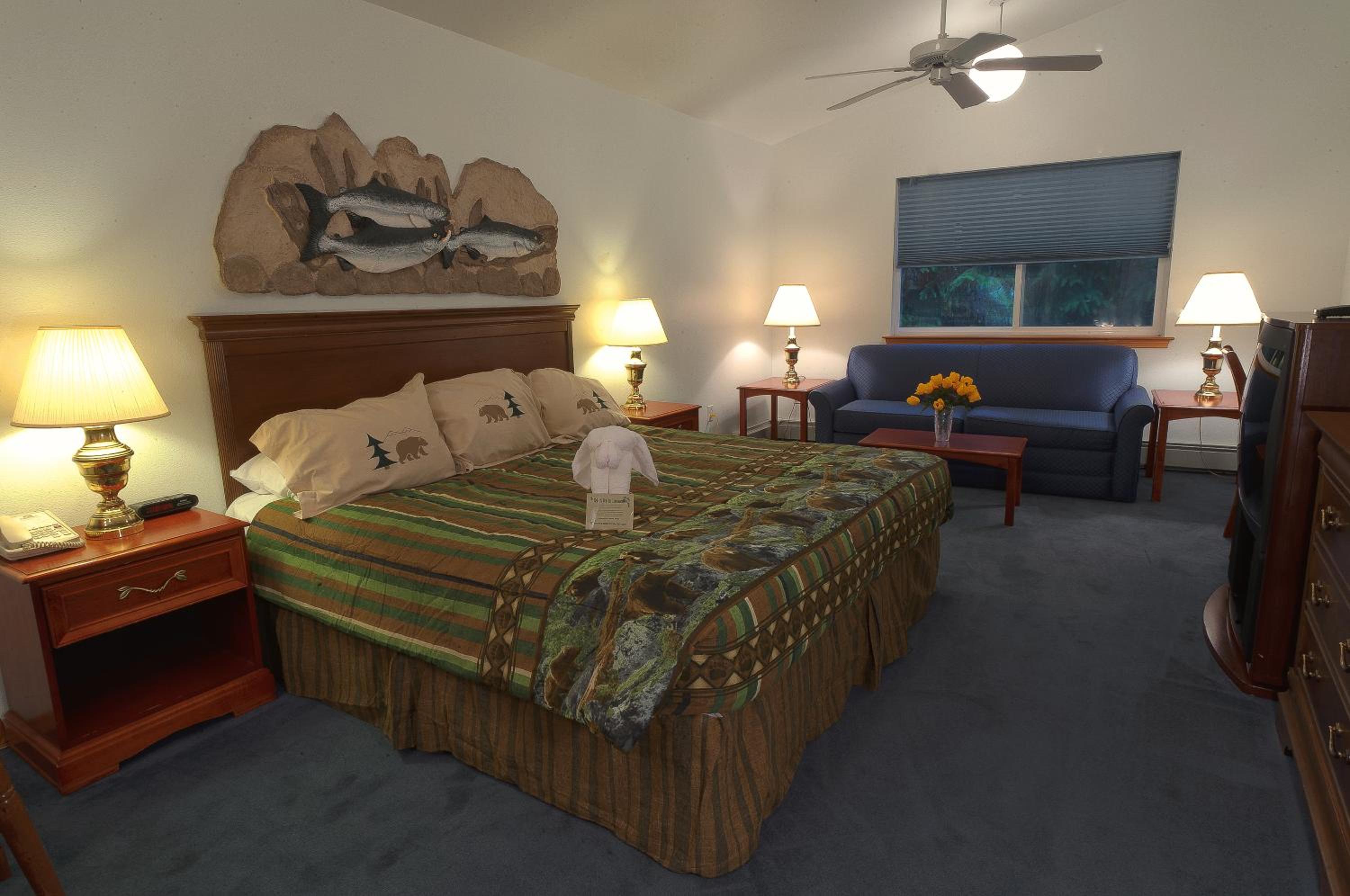 King Room with Spa Bath