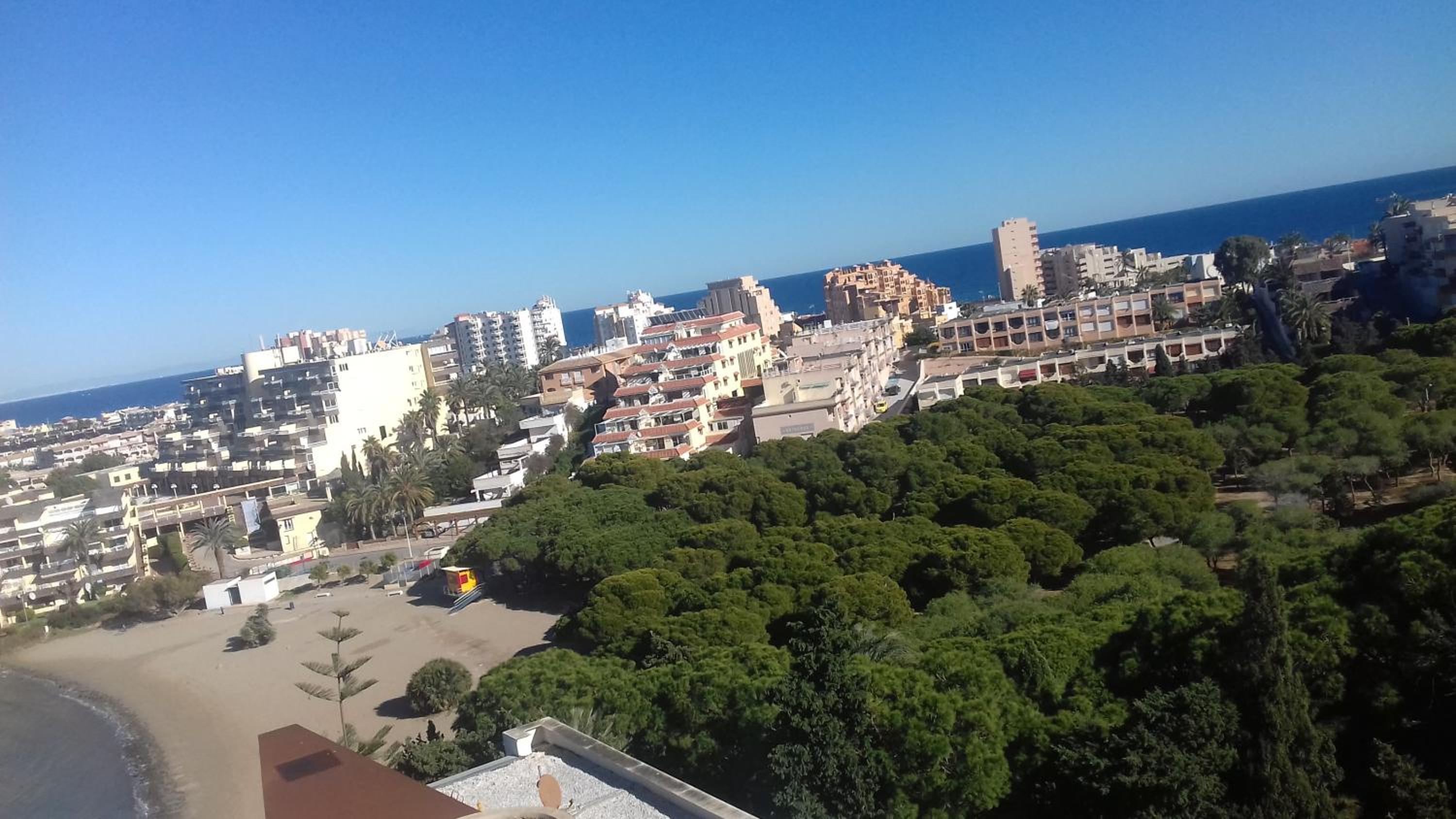 One-Bedroom Apartment with Sea View and Terrace photo 2