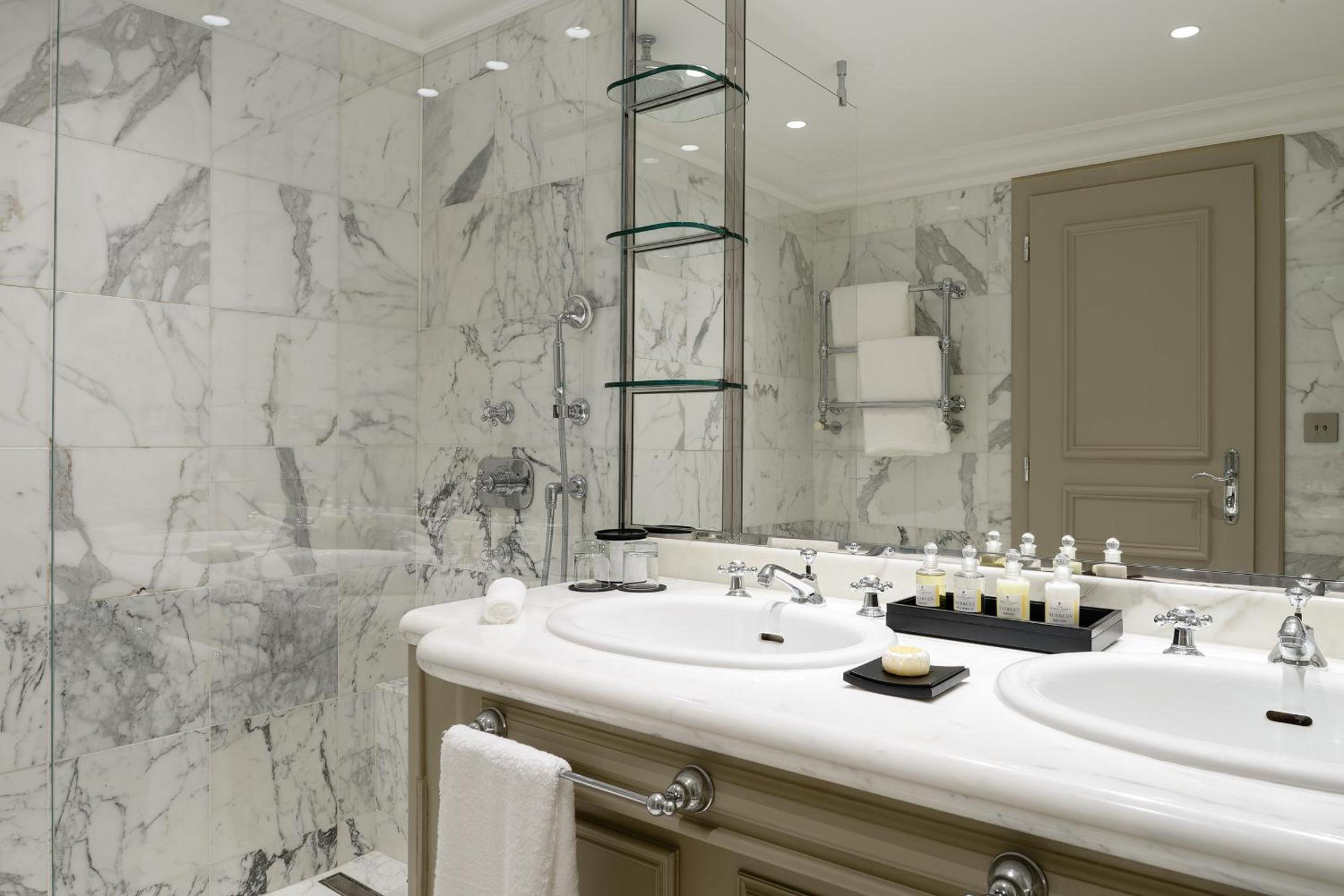 Presidential Suite Presidential Suite