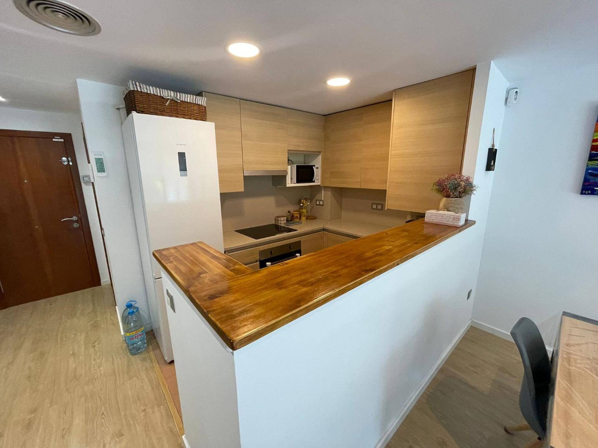 Two-Bedroom Deluxe Apartment with Balcony