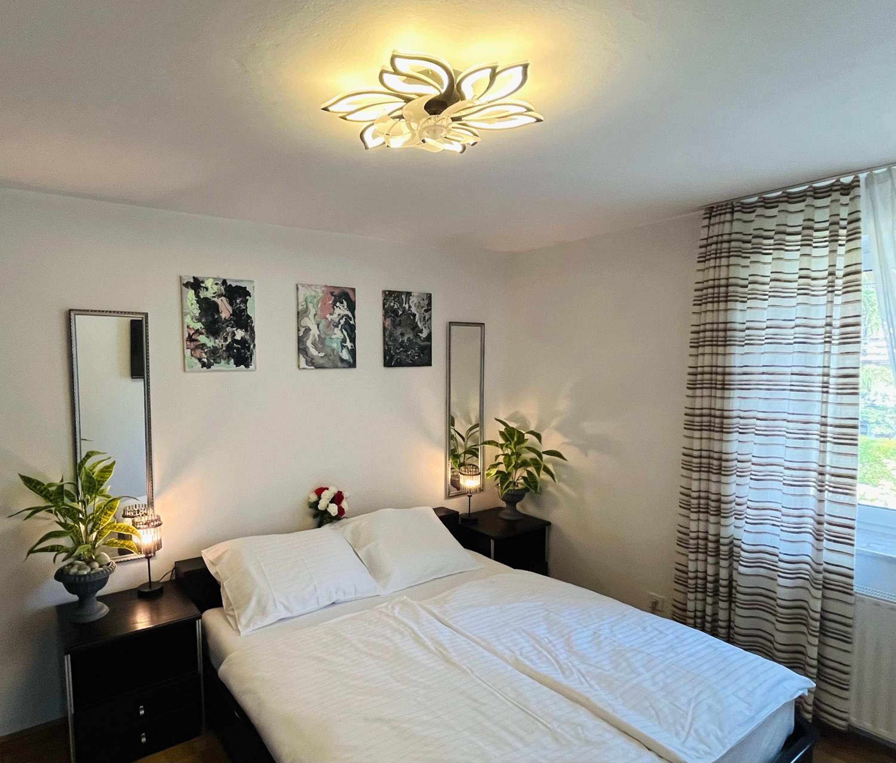 One-Bedroom Apartment with Terrace photo 2