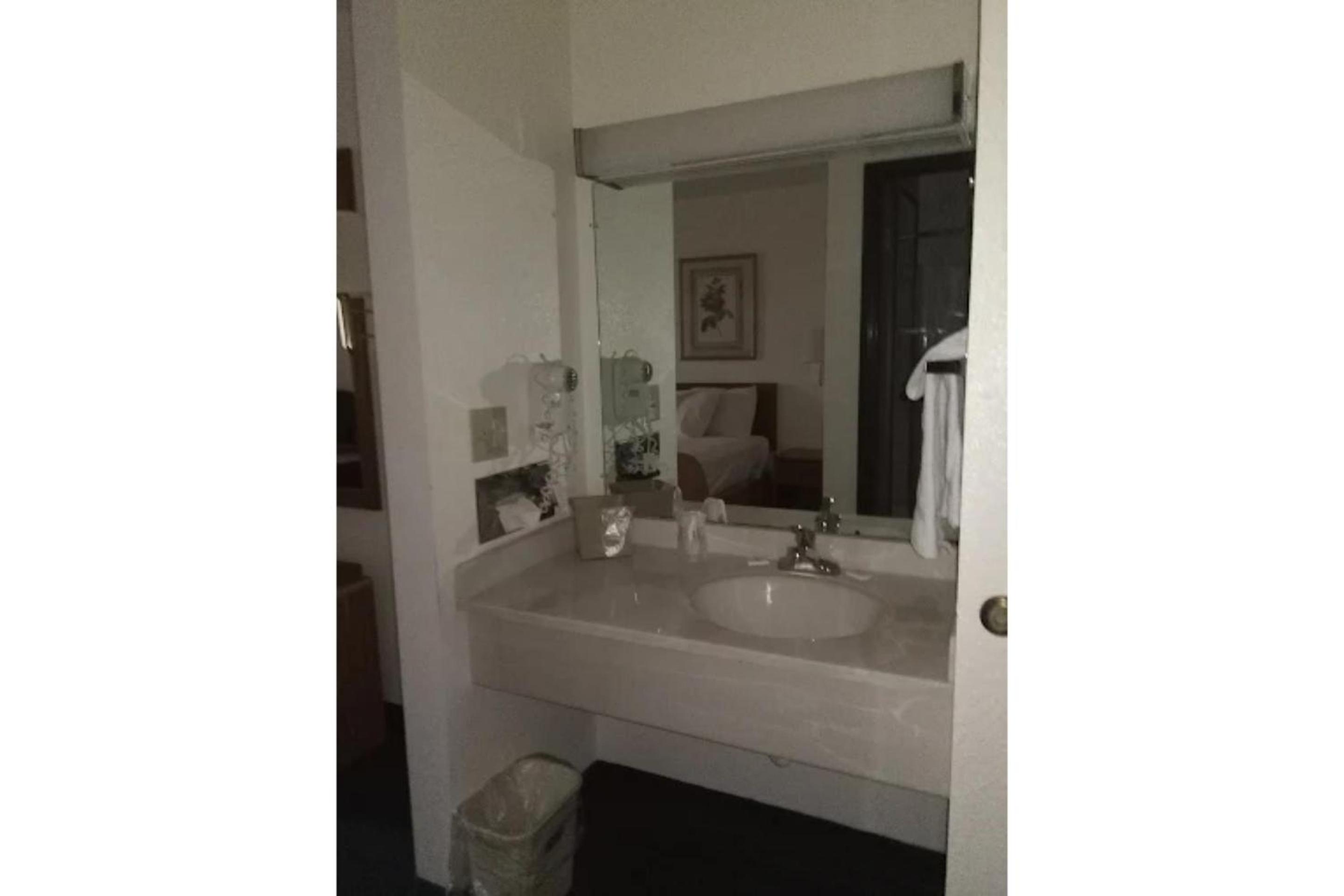 Capital O Amerihost Inn and Suites Mexico Hwy 54 MO, 사진 2