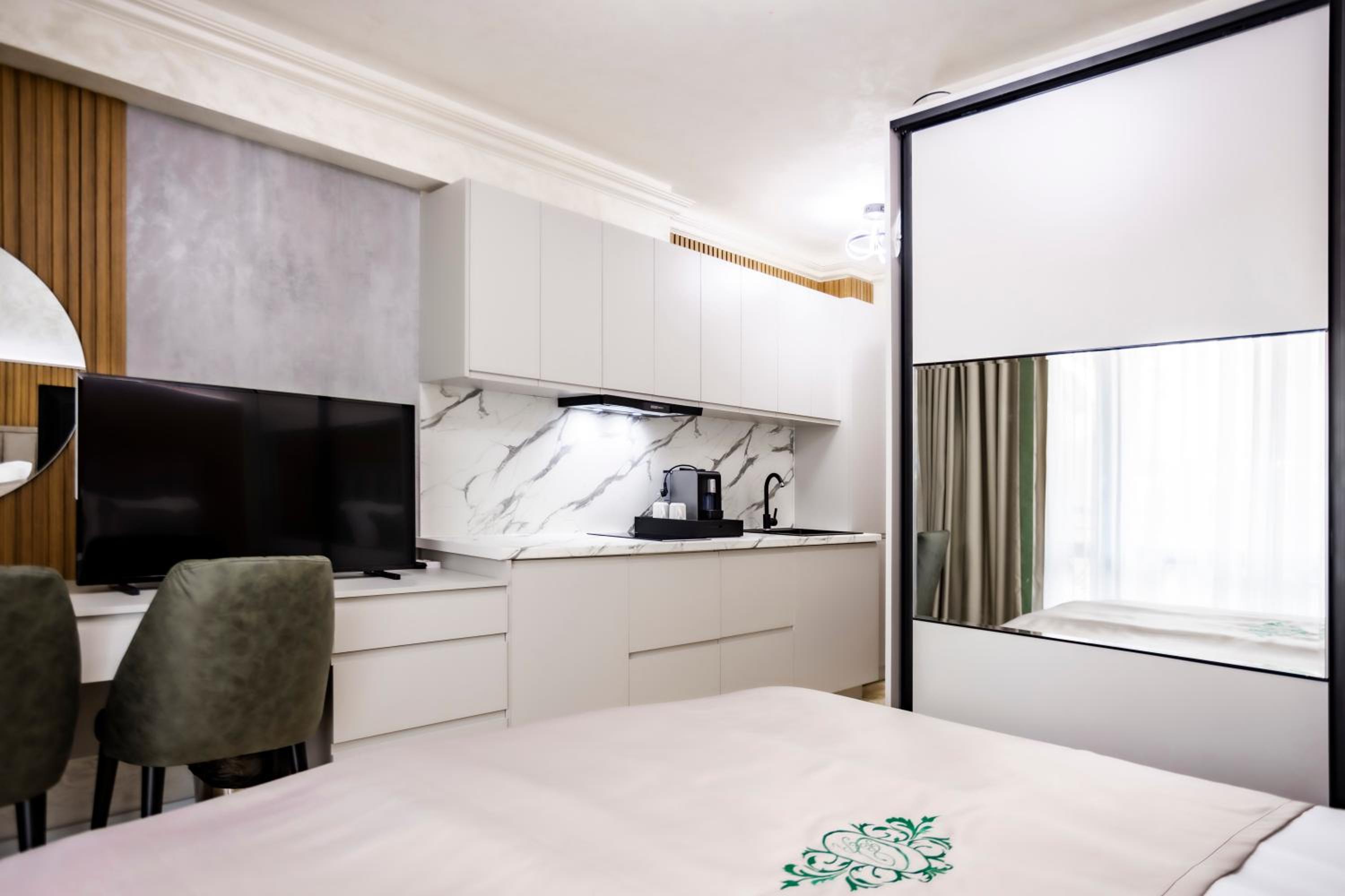 Double Room with Mountain View photo 2