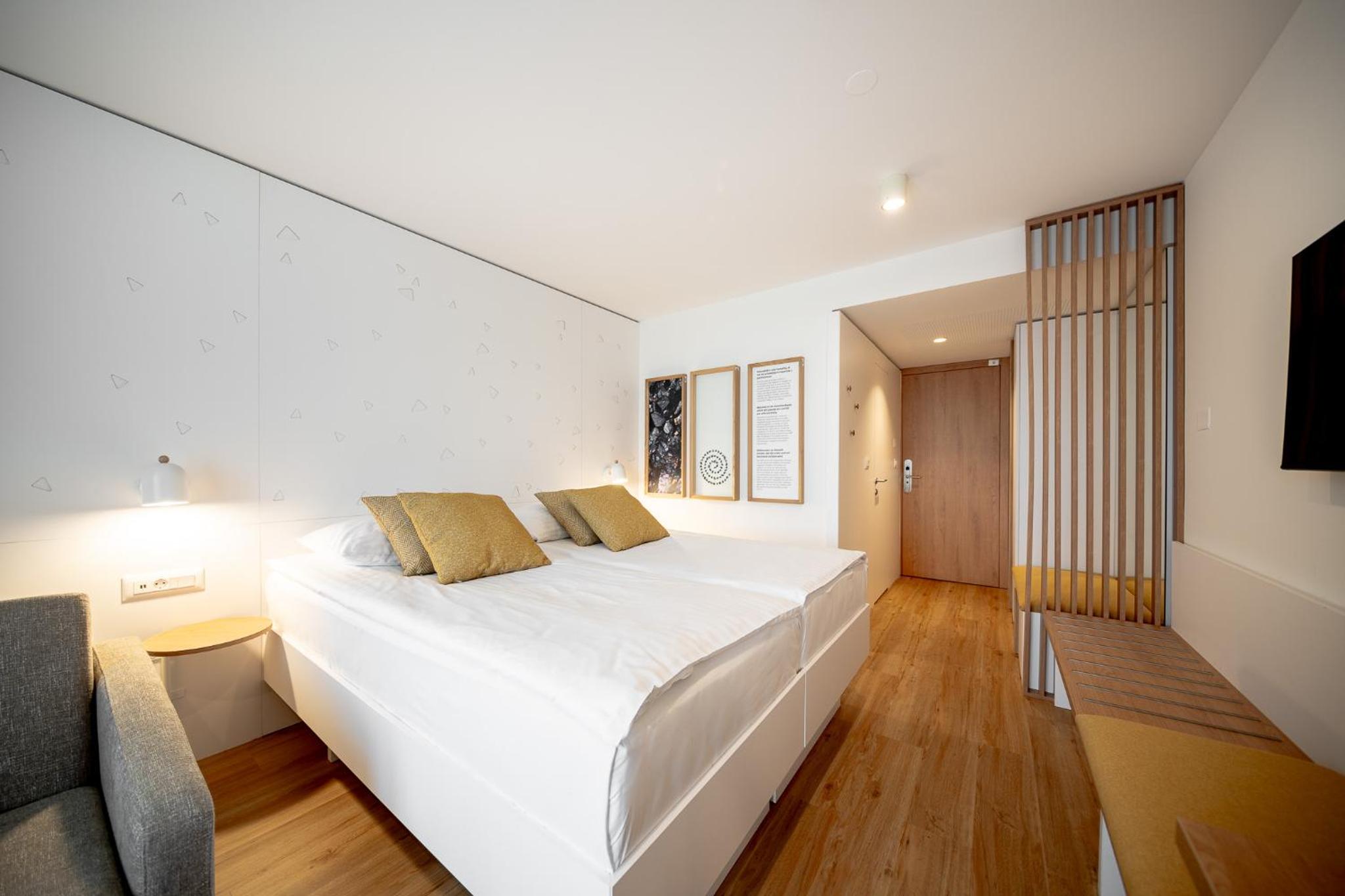 Deluxe Double Room photo 2
