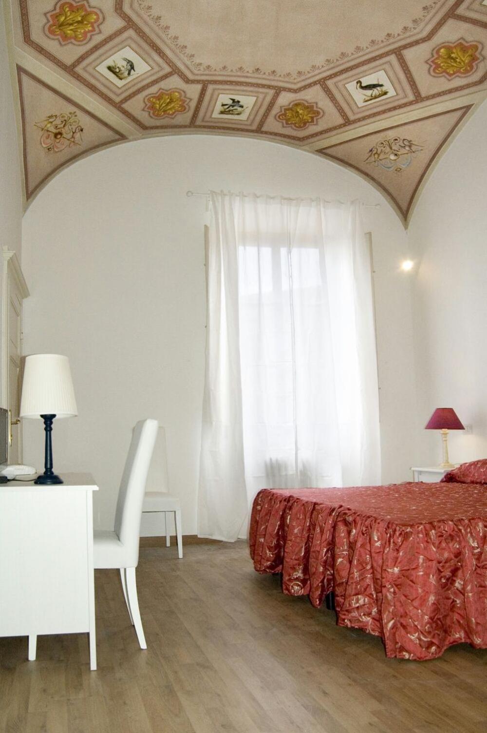 Basic Triple Room