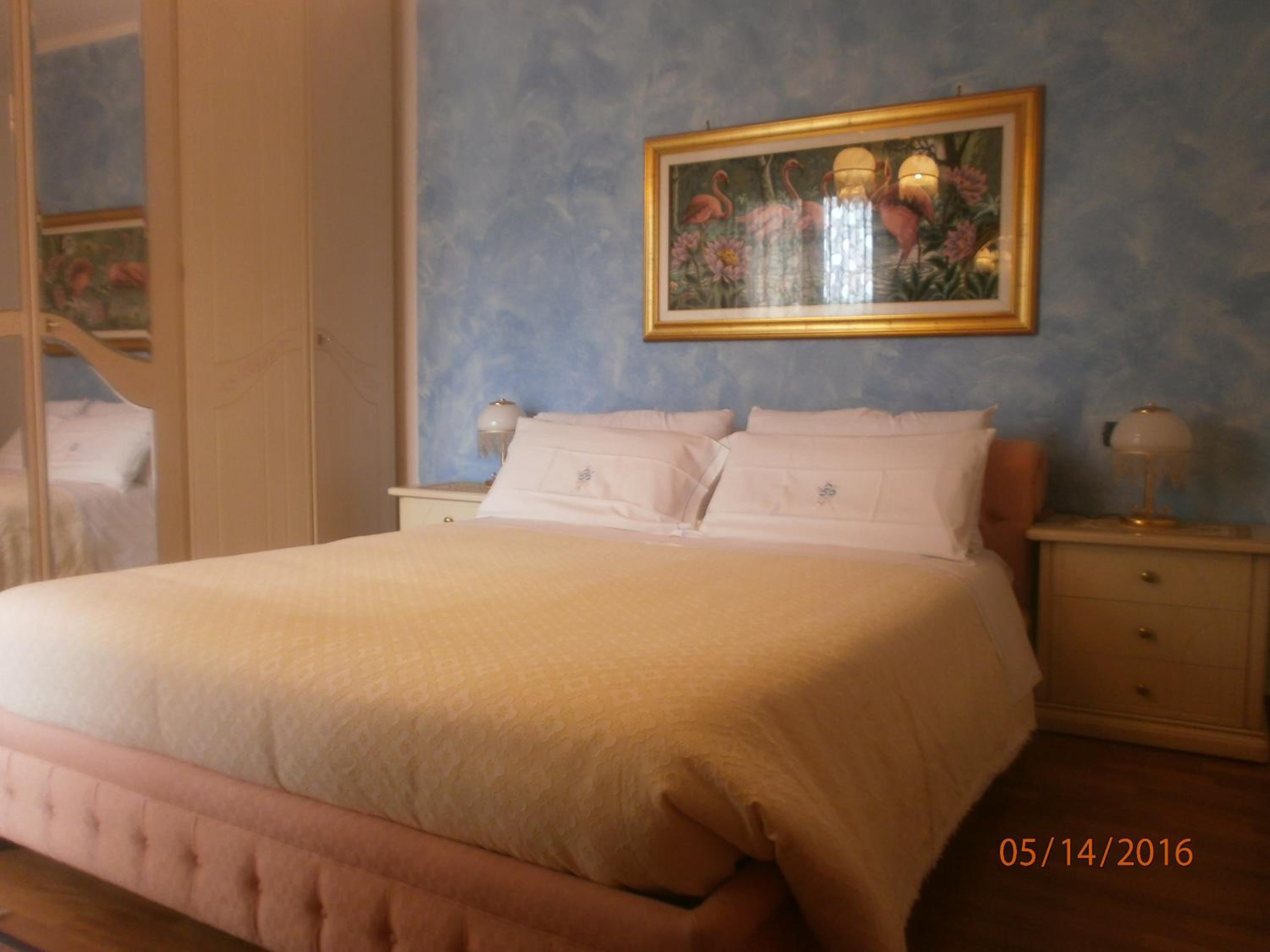 Double Room - Photo 4
