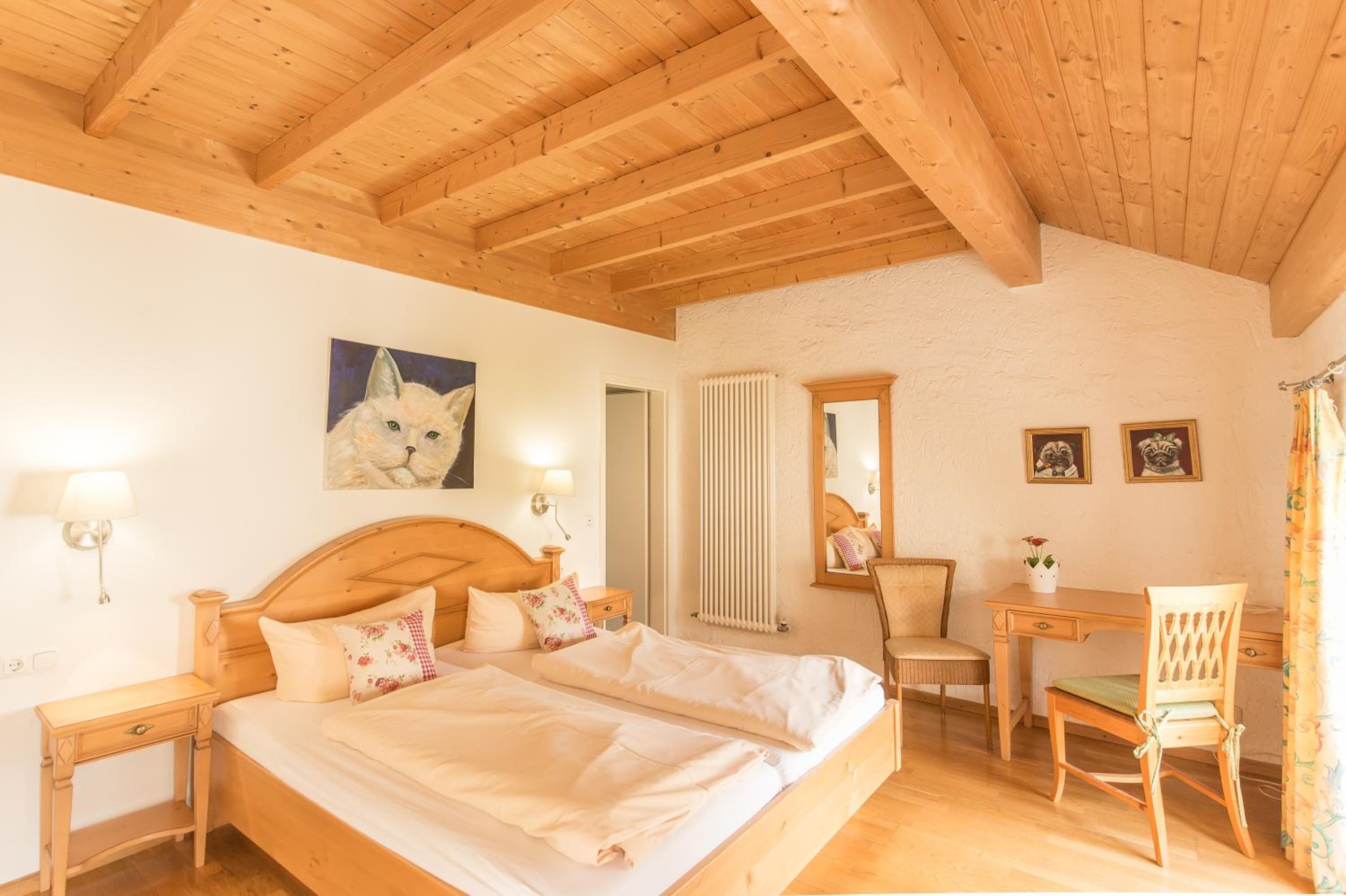 Double Room - Photo 5