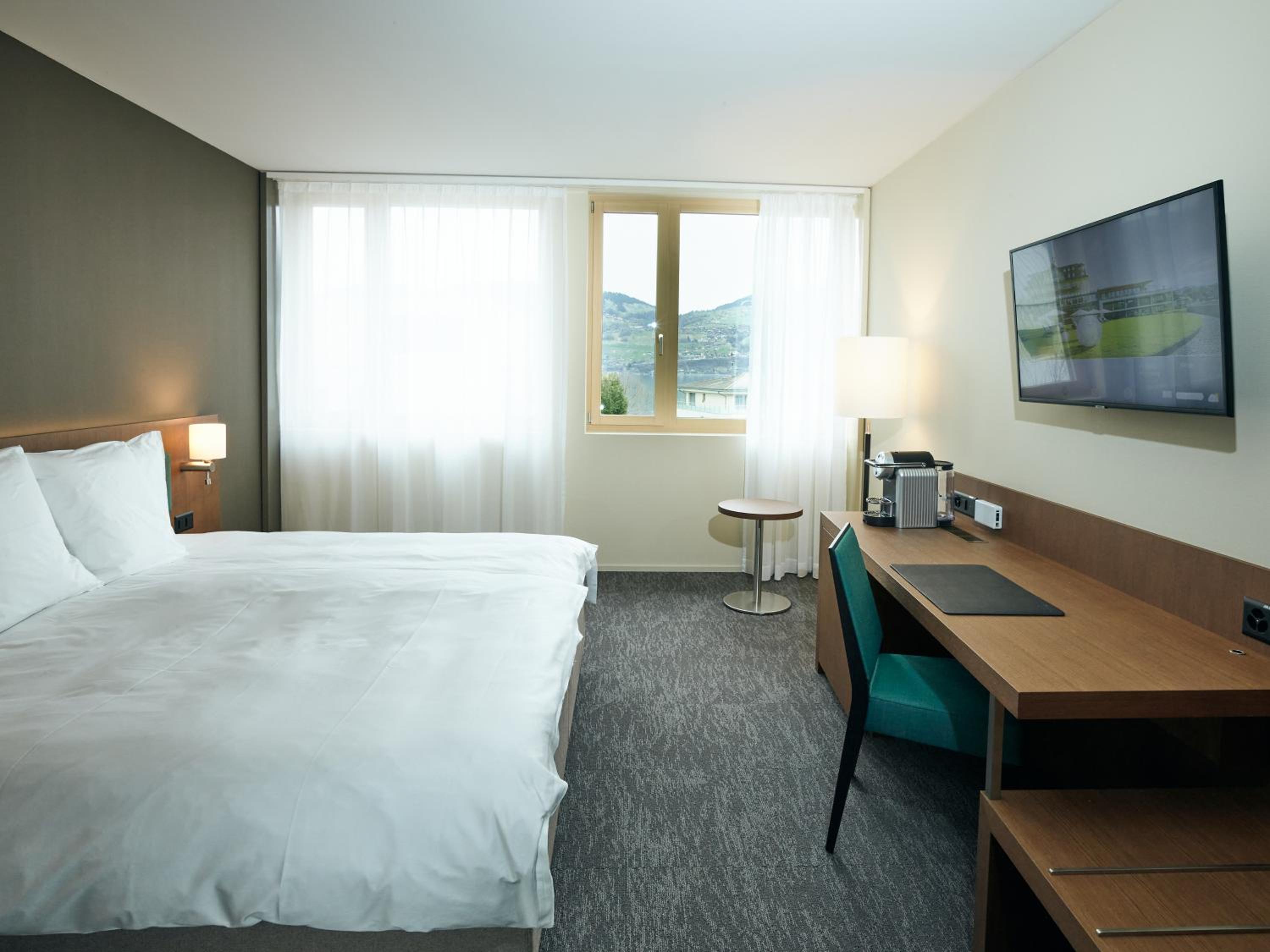 Economy Lakeside Double Room photo 2