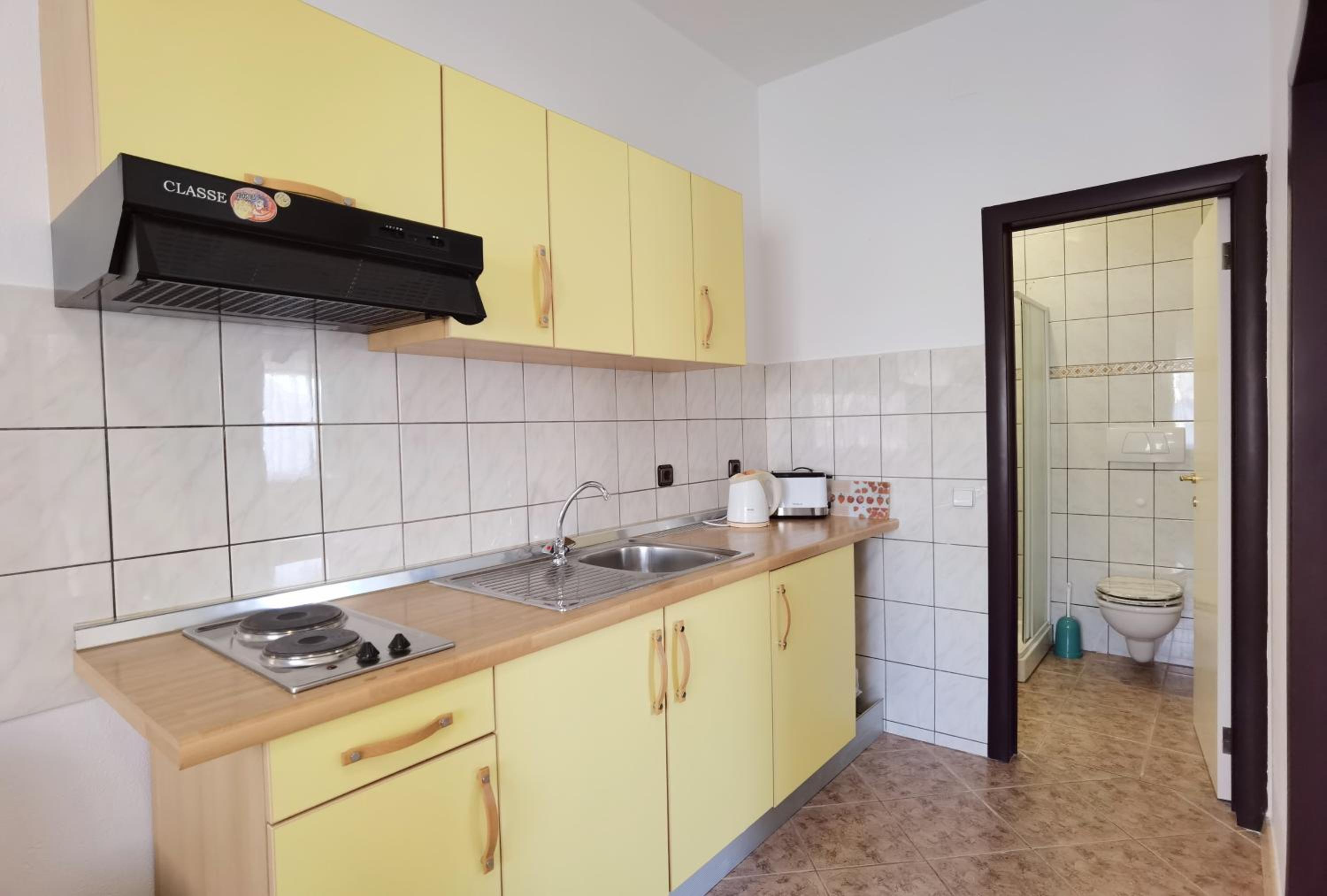 One-Bedroom Apartment with Garden View