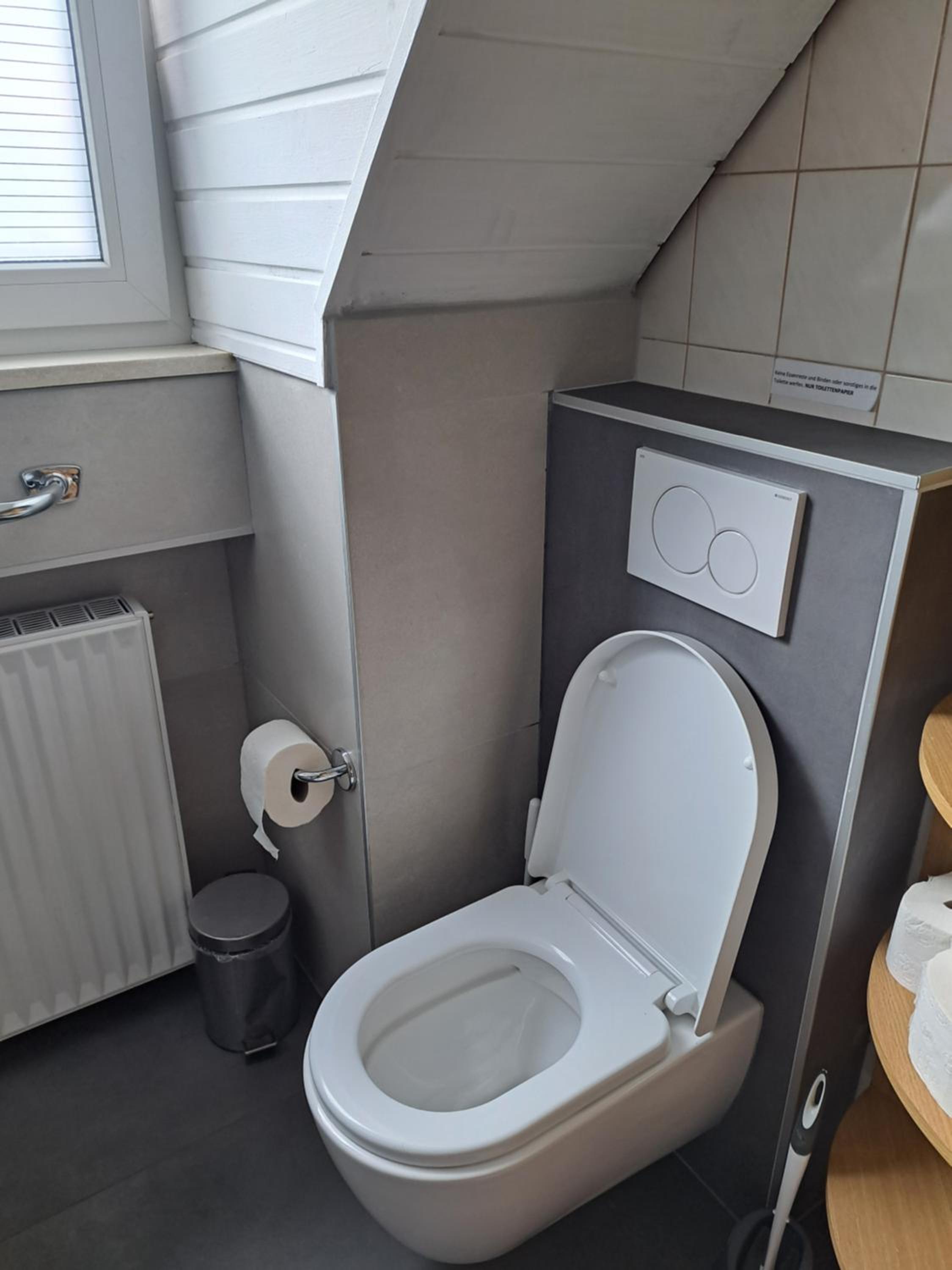 Budget Single Room photo 2